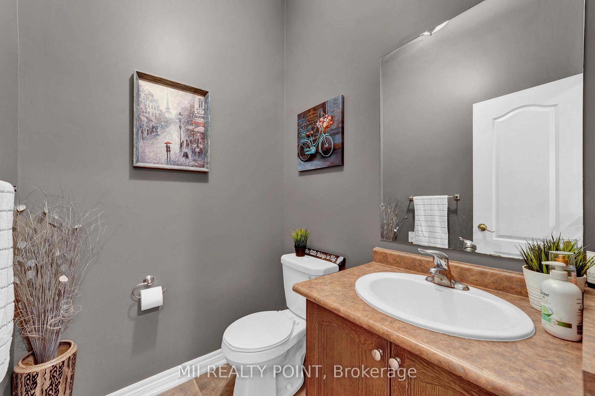 Photo 19 of 35 Kentwood Crescent, Markham, Box Grove — HOMEH