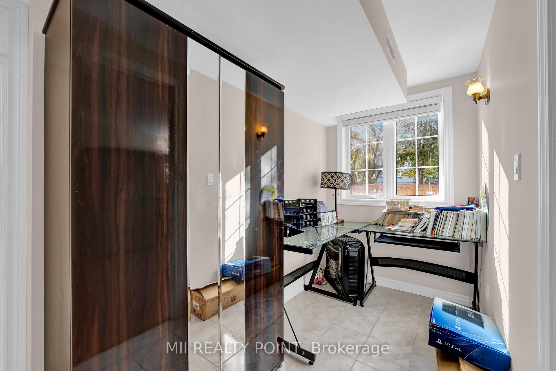 Photo 27 of 35 Kentwood Crescent, Markham, Box Grove — HOMEH