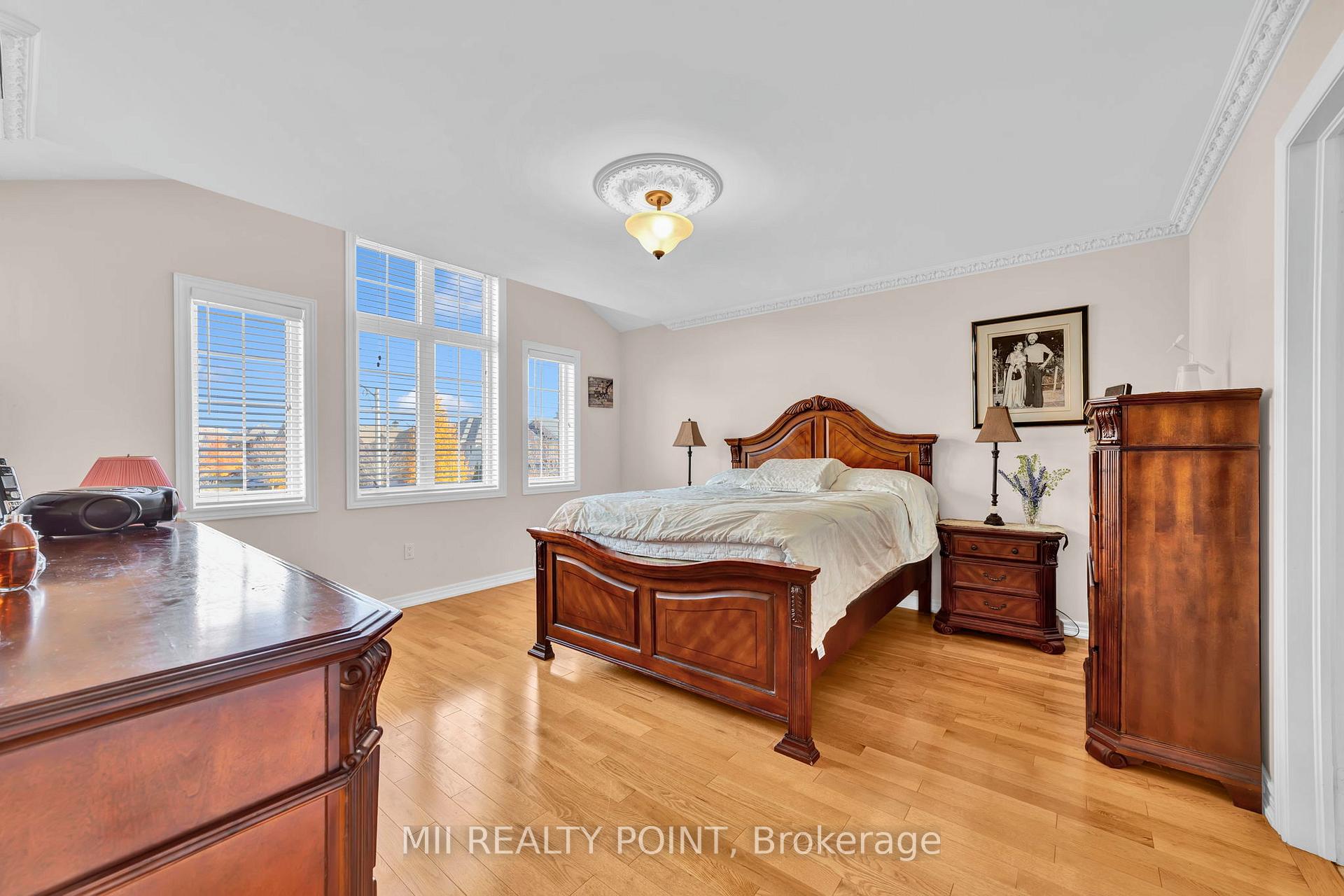 Photo 30 of 35 Kentwood Crescent, Markham, Box Grove — HOMEH