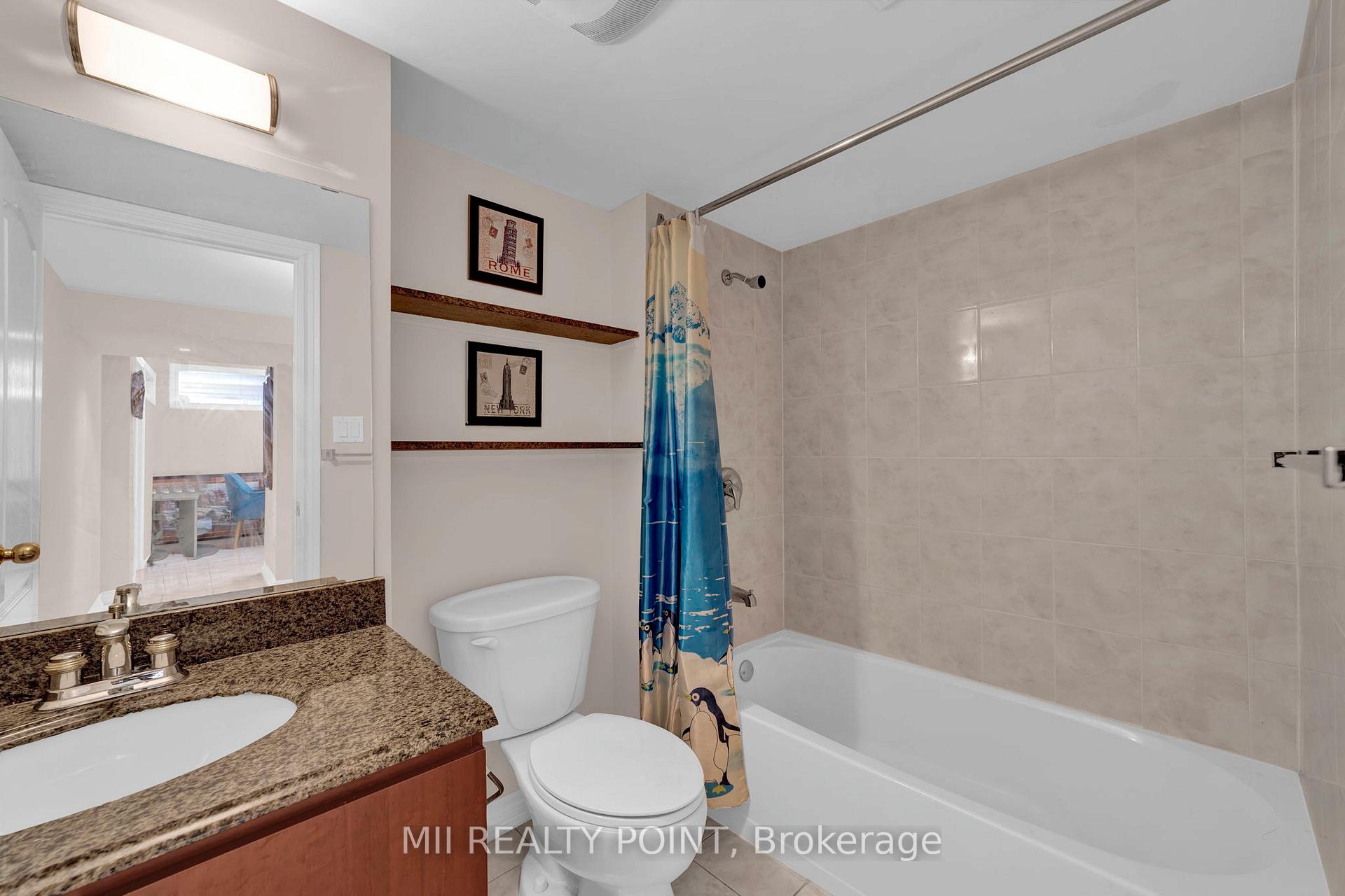 Photo 36 of 35 Kentwood Crescent, Markham, Box Grove — HOMEH