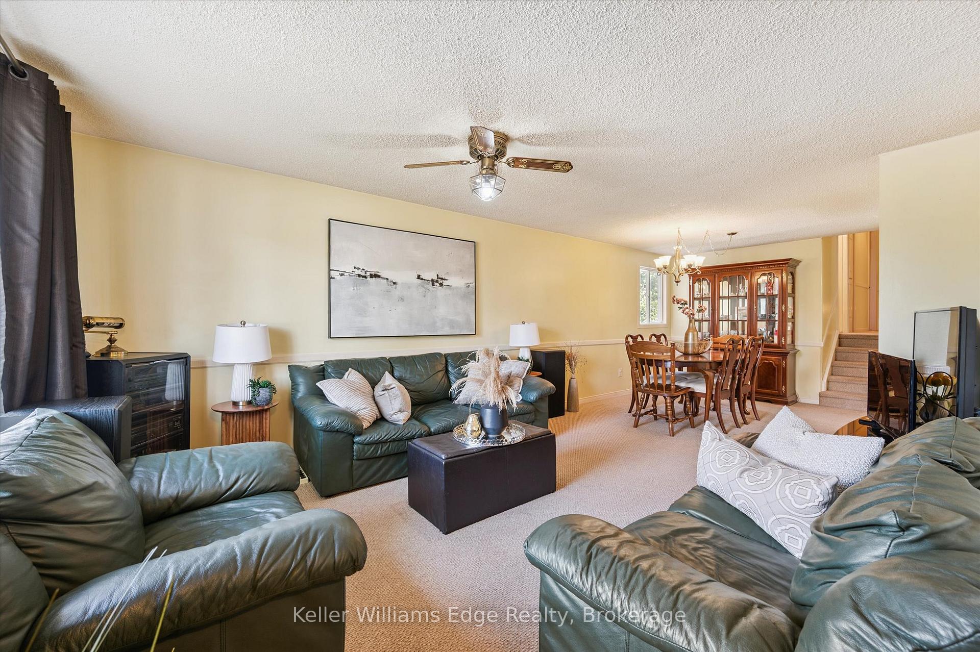 Photo 14 of 35 Parkland Crescent, Kitchener — HOMEH