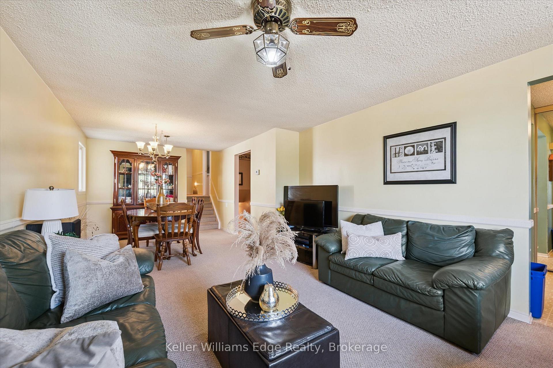 Photo 15 of 35 Parkland Crescent, Kitchener — HOMEH