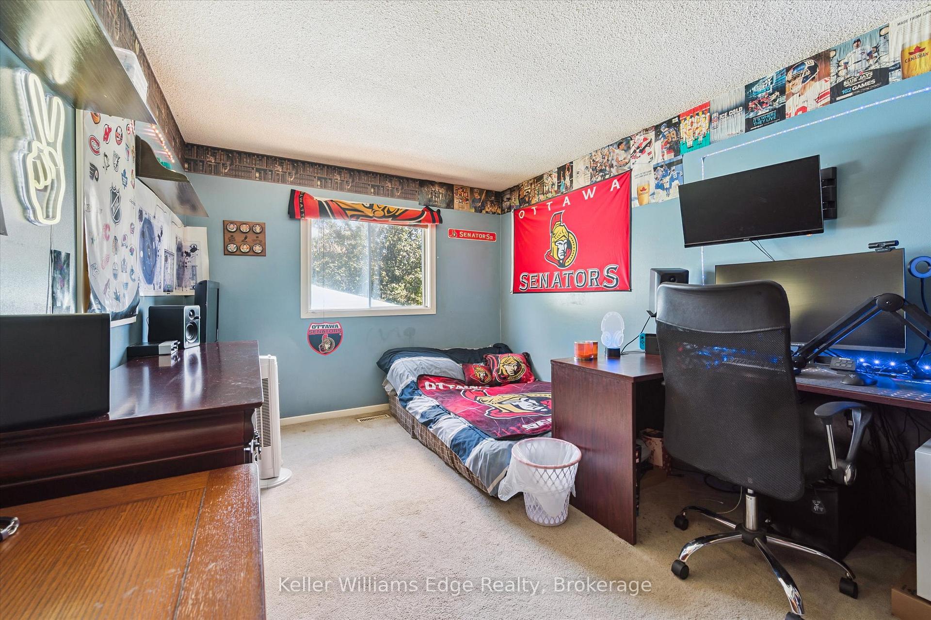 Photo 21 of 35 Parkland Crescent, Kitchener — HOMEH