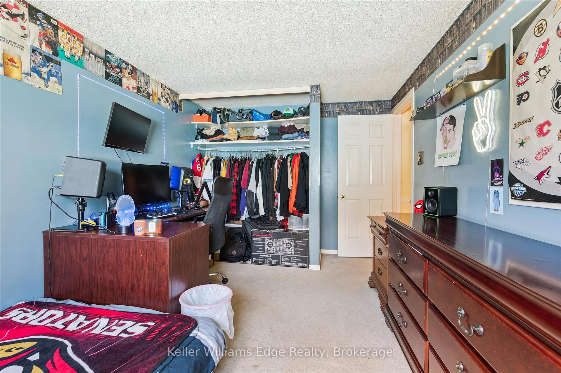 Photo 22 of 35 Parkland Crescent, Kitchener — HOMEH
