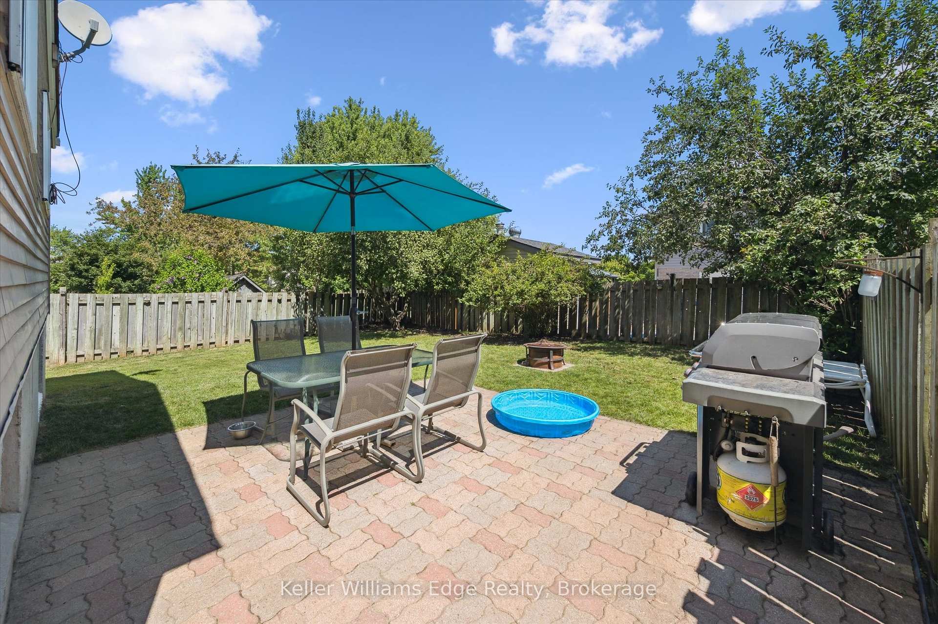 Photo 36 of 35 Parkland Crescent, Kitchener — HOMEH