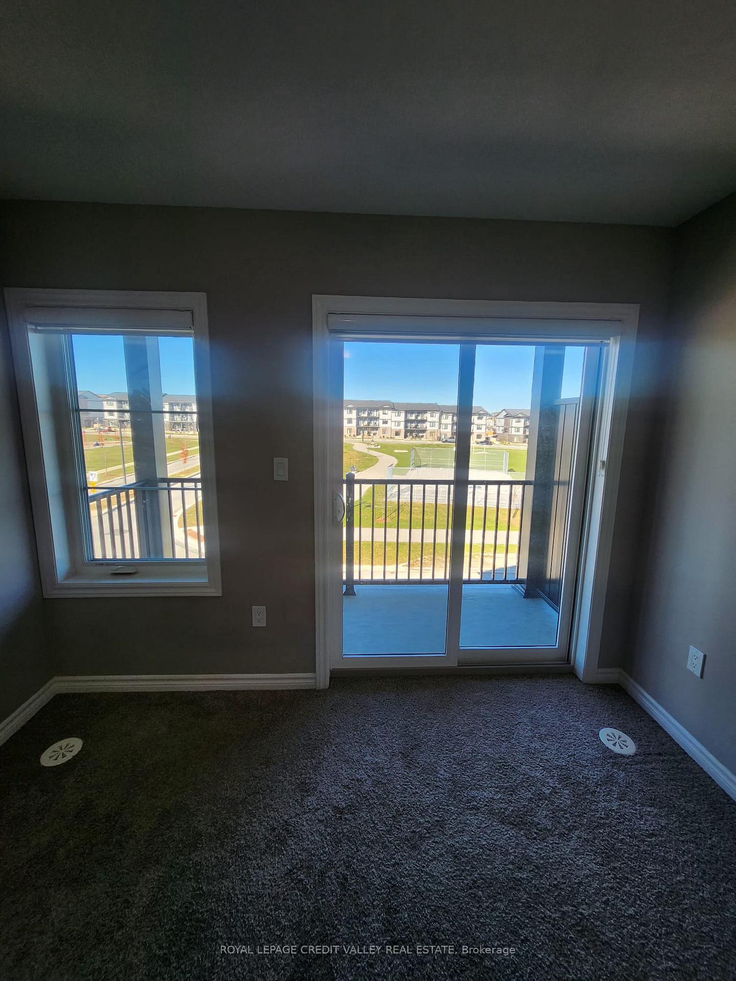 Photo 27 of 114 Wheat Lane, Kitchener — HOMEH