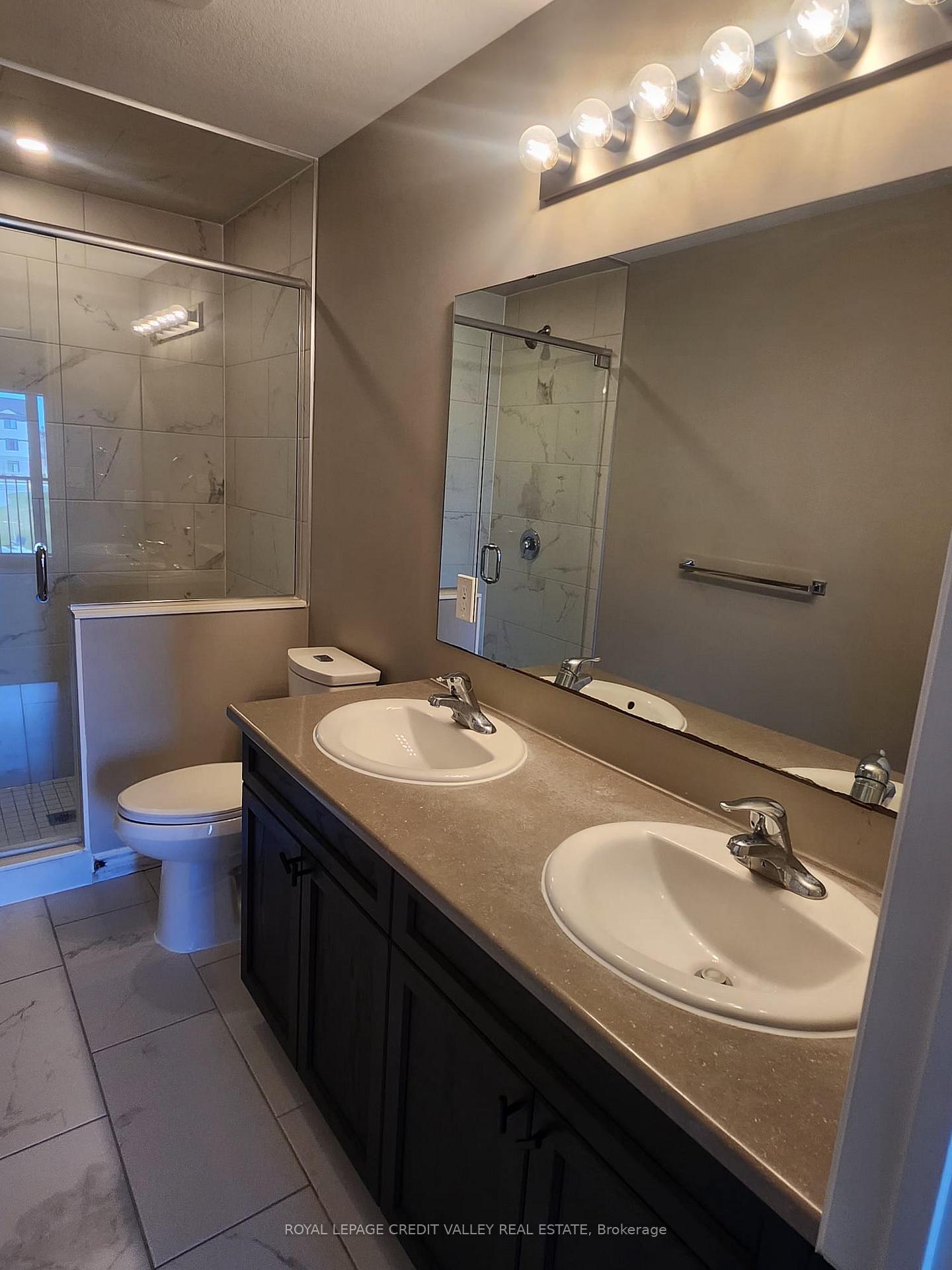 Photo 31 of 114 Wheat Lane, Kitchener — HOMEH