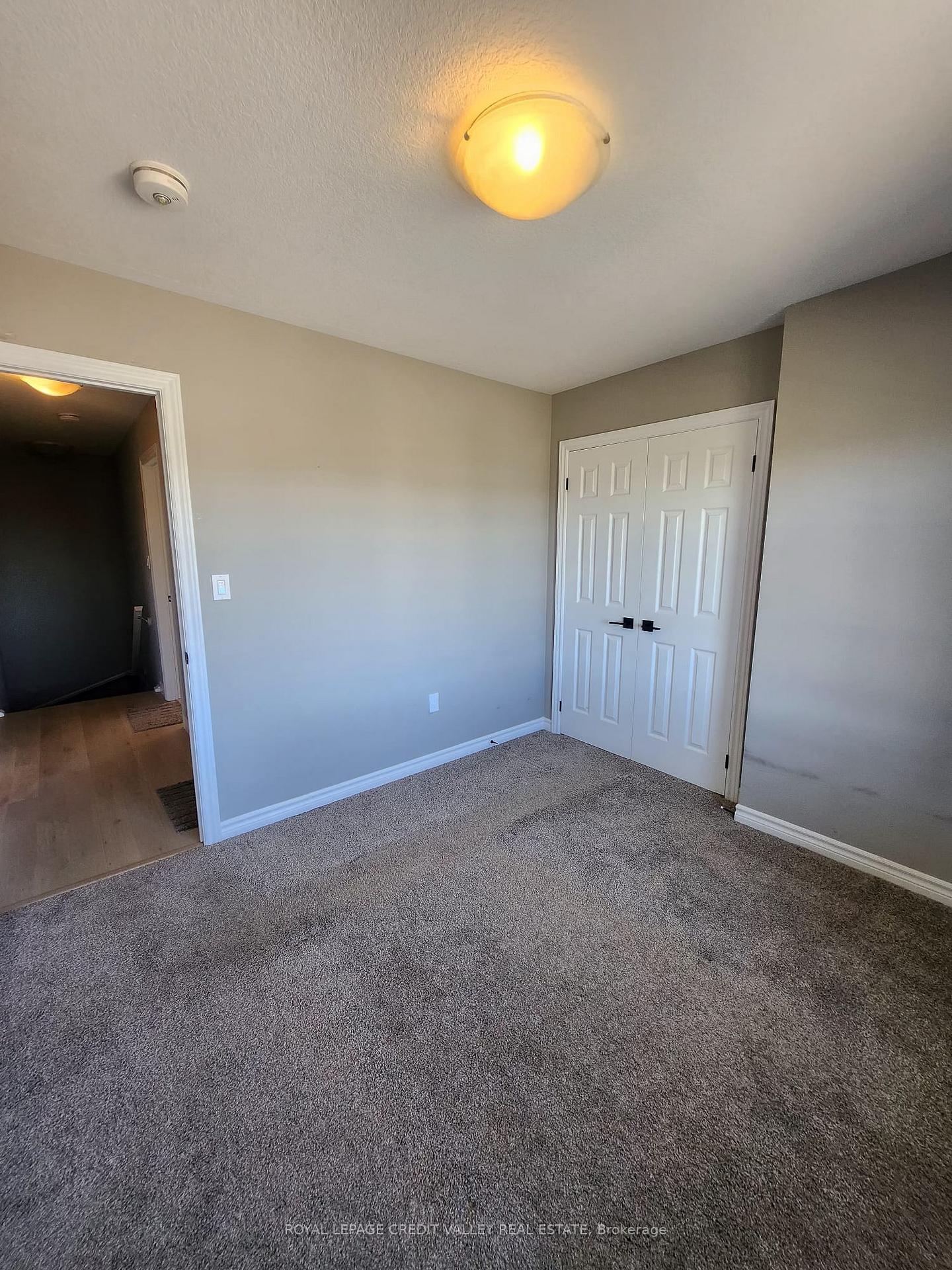 Photo 37 of 114 Wheat Lane, Kitchener — HOMEH