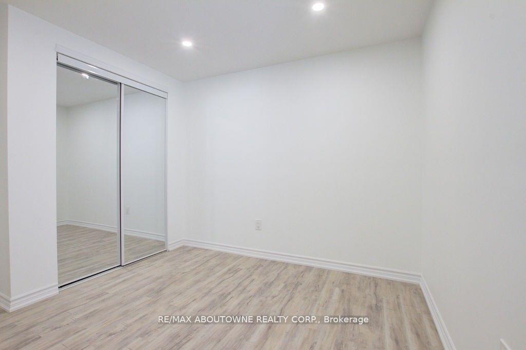 Photo 14 of Unit Lower, 80 Laurendale Avenue, Hamilton, Waterdown — HOMEH