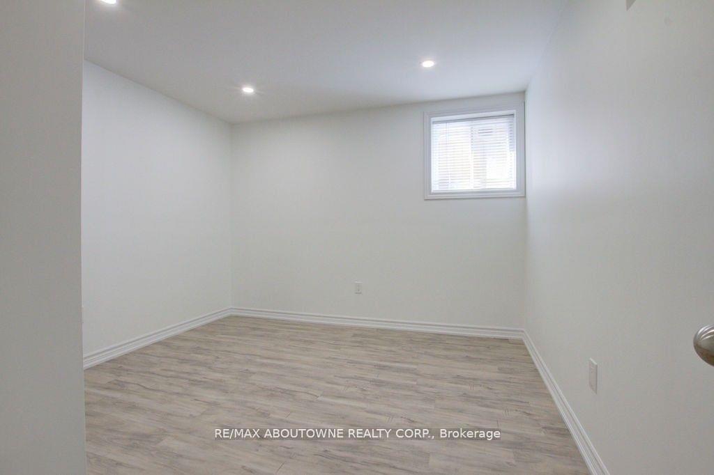 Photo 17 of Unit Lower, 80 Laurendale Avenue, Hamilton, Waterdown — HOMEH