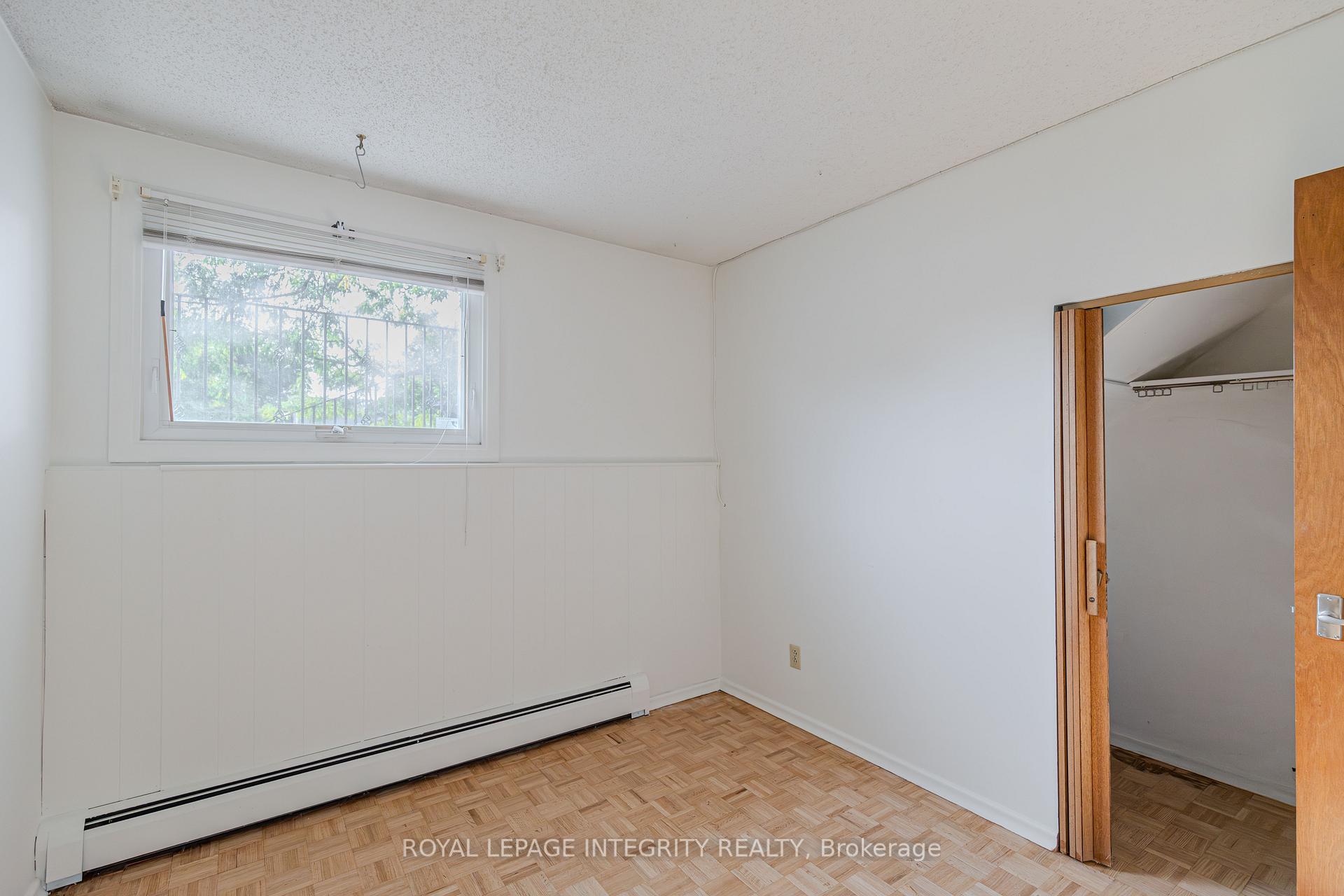 Photo 35 of 135 Desmond Avenue, Ottawa, Kanata - Glencairn/Hazeldean — HOMEH