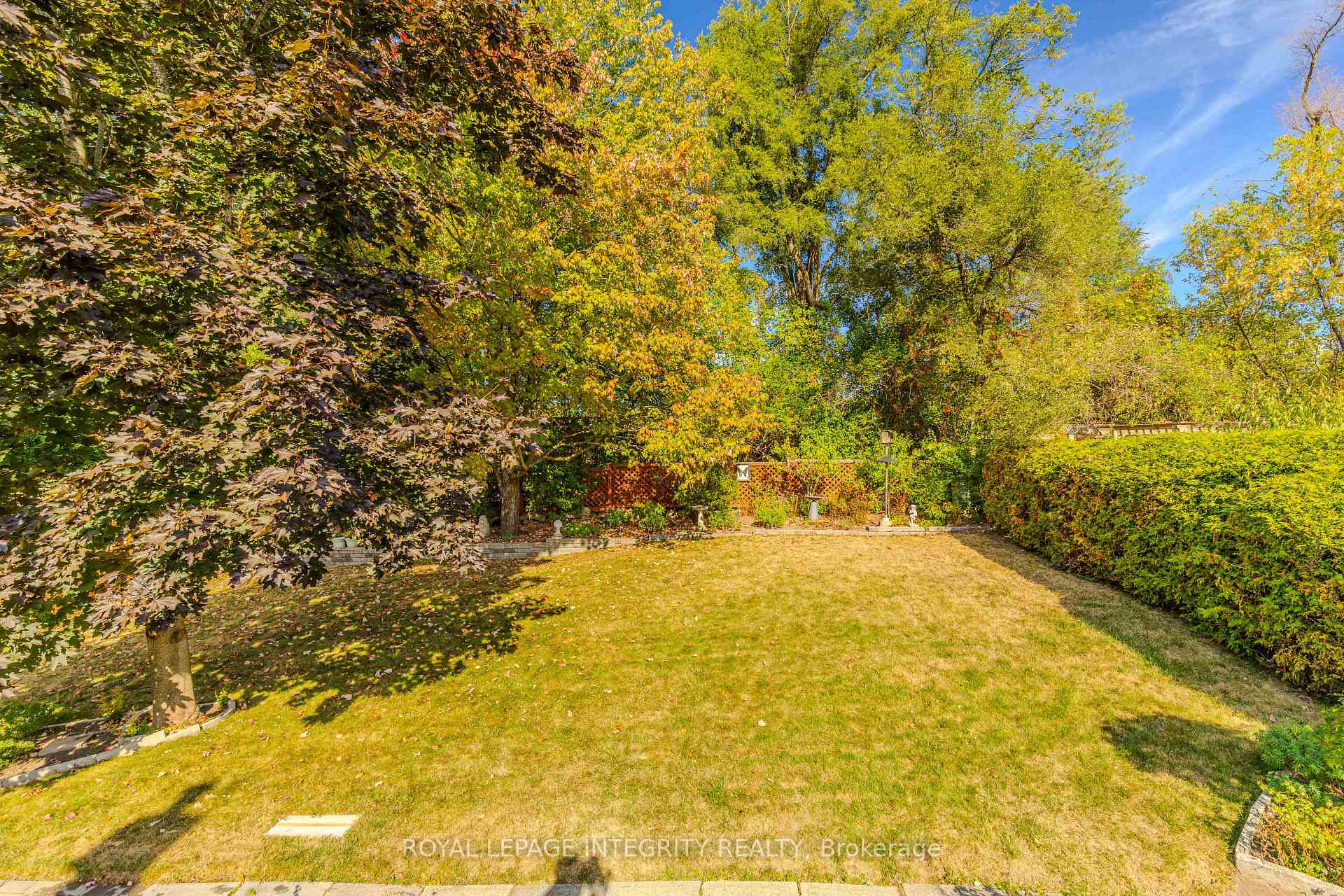 Photo 41 of 135 Desmond Avenue, Ottawa, Kanata - Glencairn/Hazeldean — HOMEH