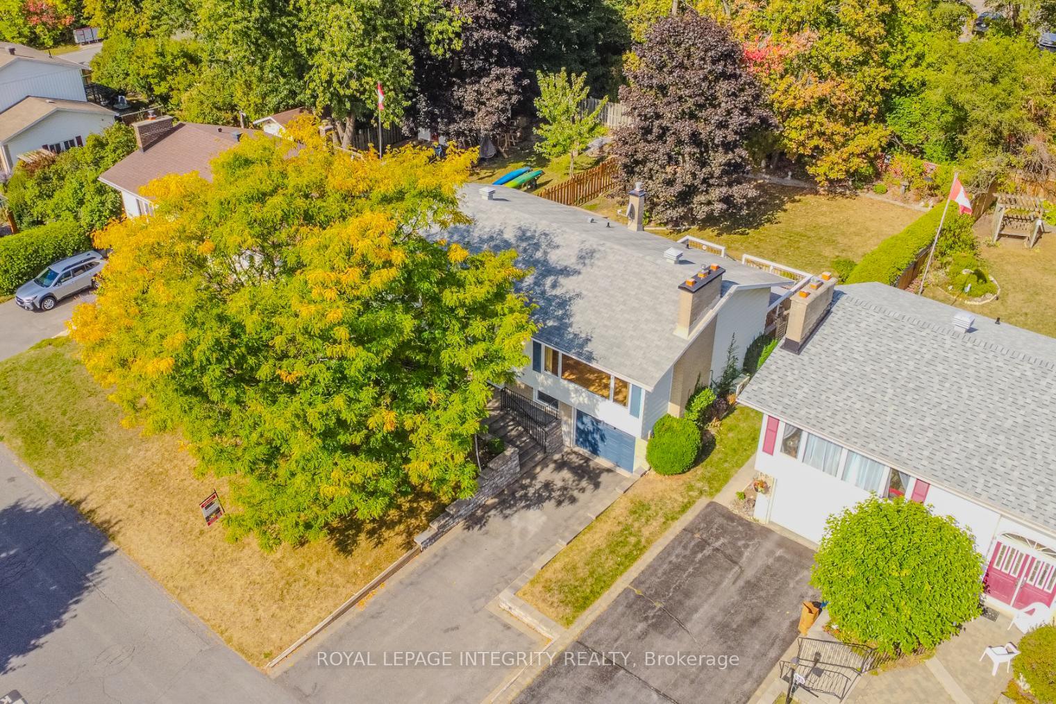 Photo 42 of 135 Desmond Avenue, Ottawa, Kanata - Glencairn/Hazeldean — HOMEH
