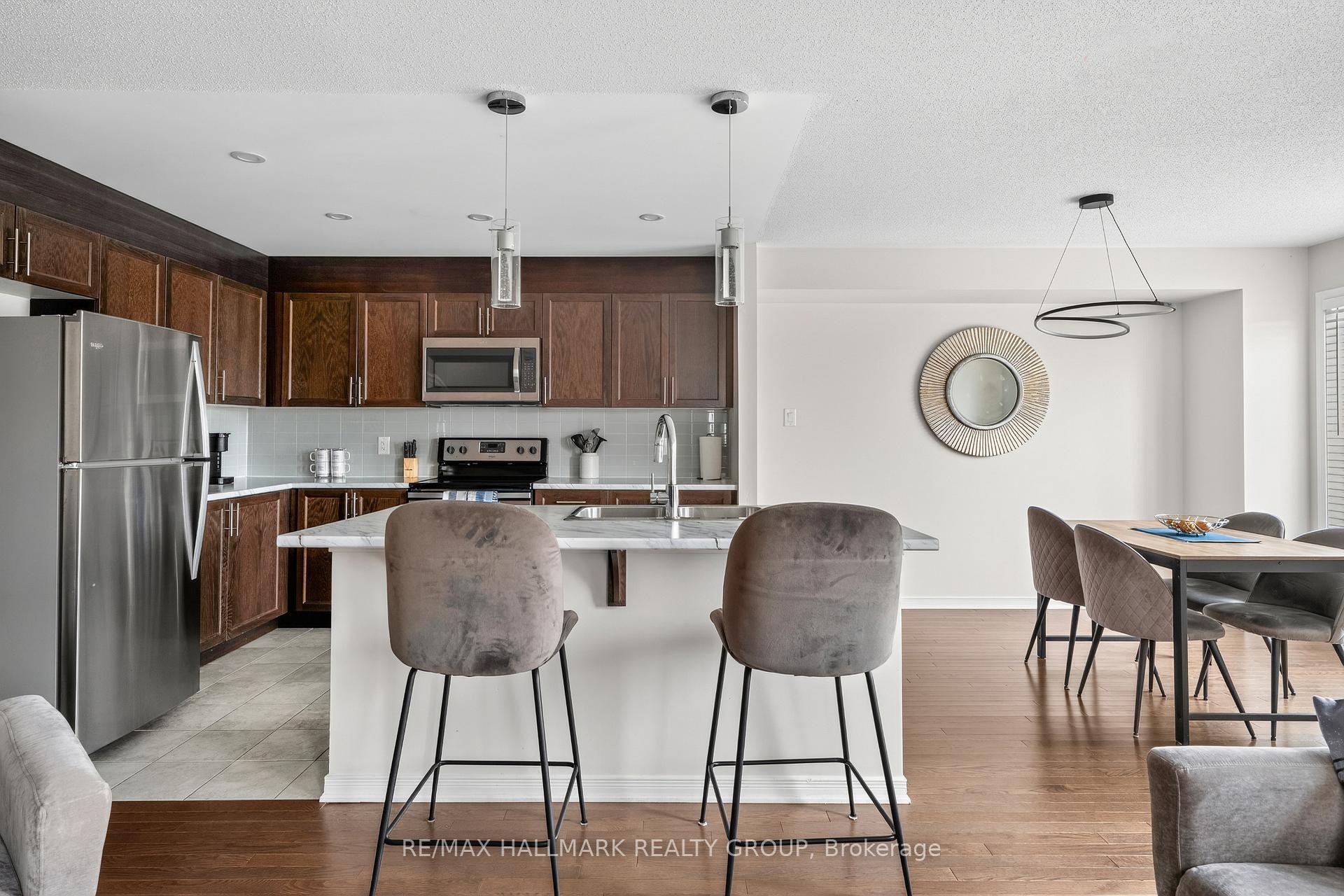 Photo 11 of 799 Element Private, Ottawa, Kanata - Emerald Meadows/Trailwest — HOMEH