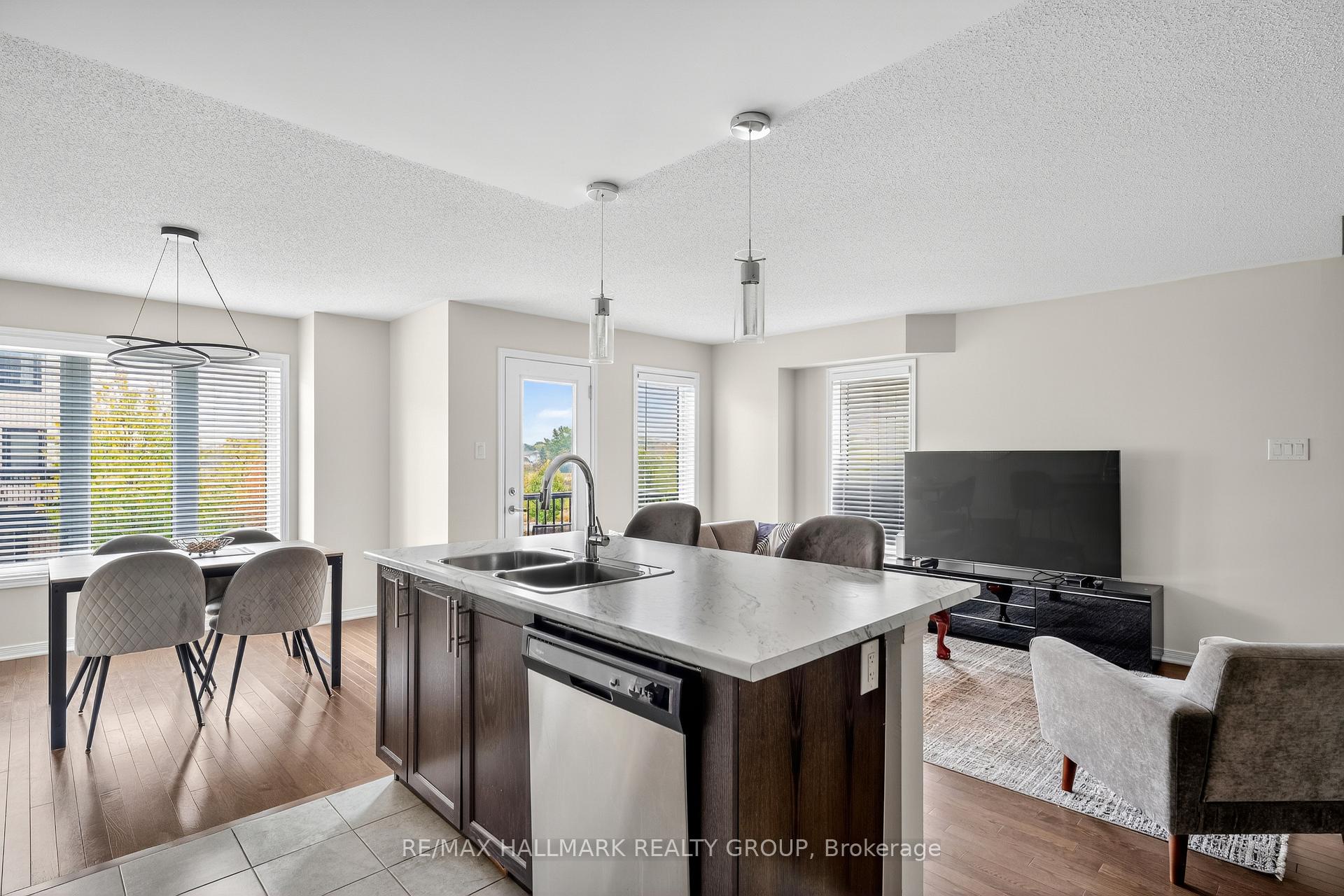 Photo 14 of 799 Element Private, Ottawa, Kanata - Emerald Meadows/Trailwest — HOMEH