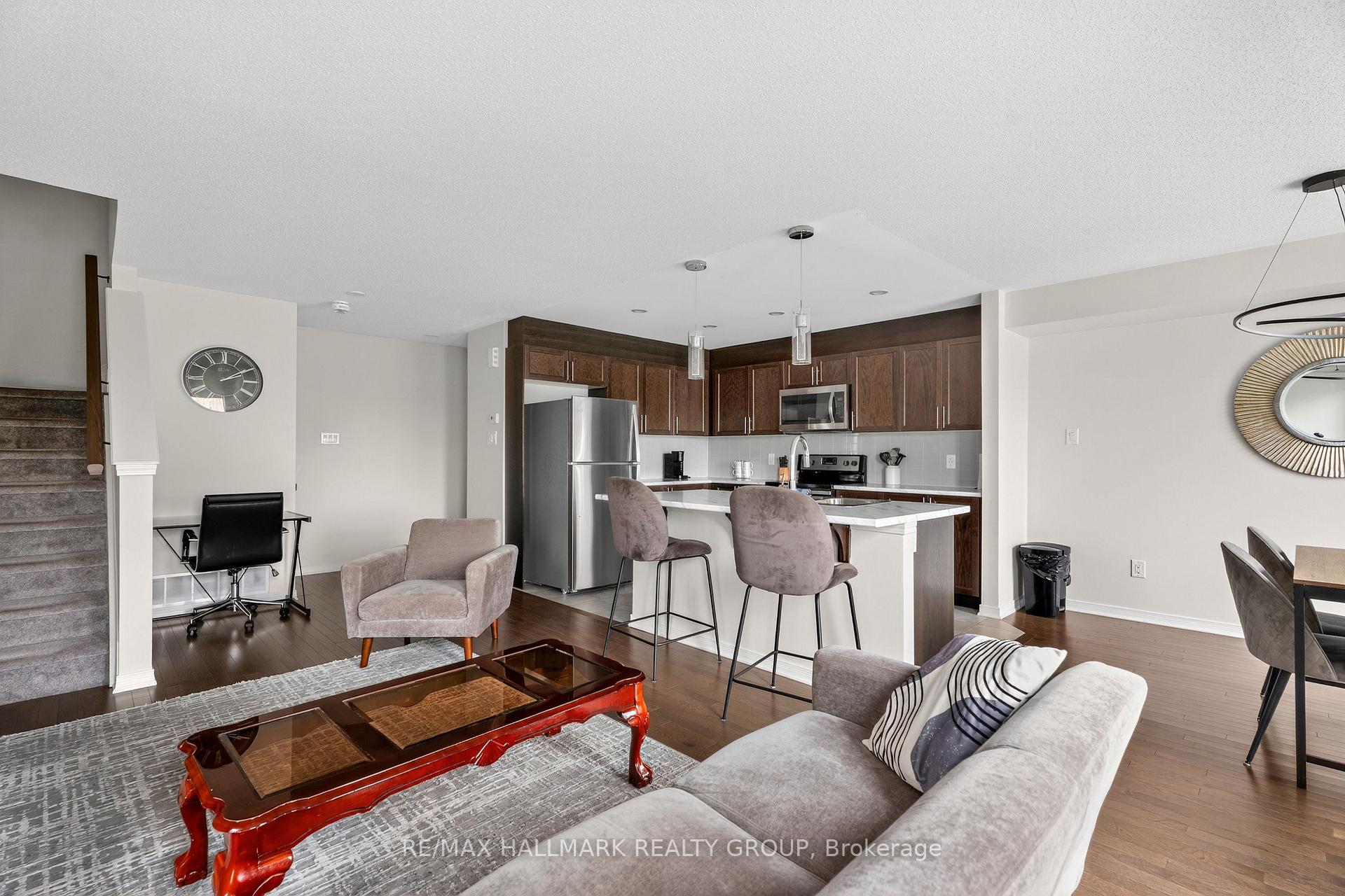 Photo 18 of 799 Element Private, Ottawa, Kanata - Emerald Meadows/Trailwest — HOMEH