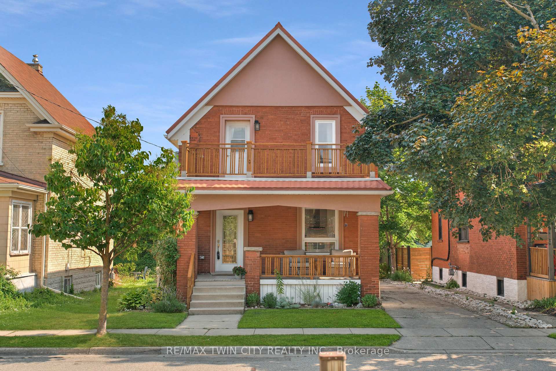 Photo 1 of 48 Theresa Street, Kitchener — HOMEH