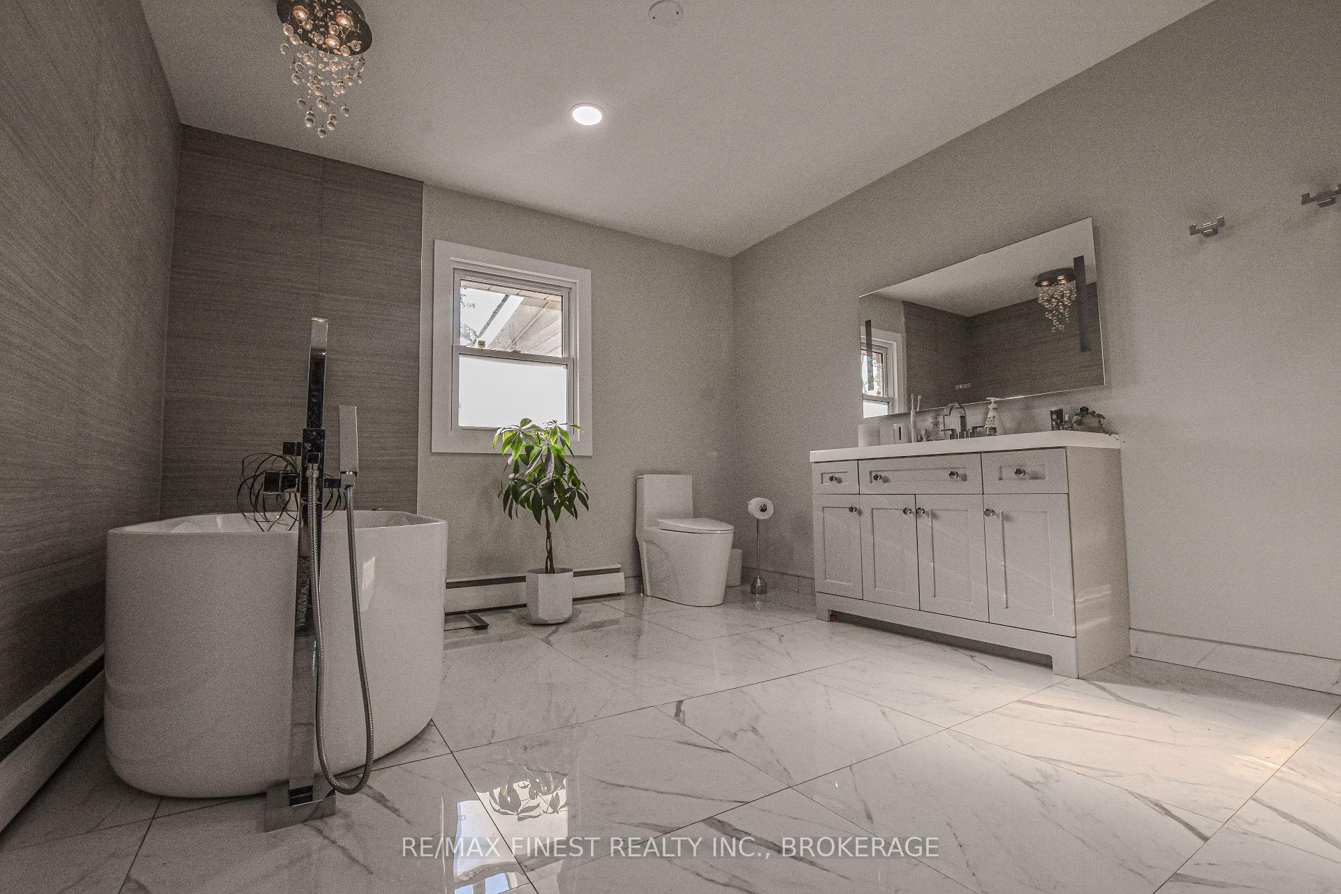 Photo 12 of 1084 County Road 6, Loyalist, Odessa — HOMEH