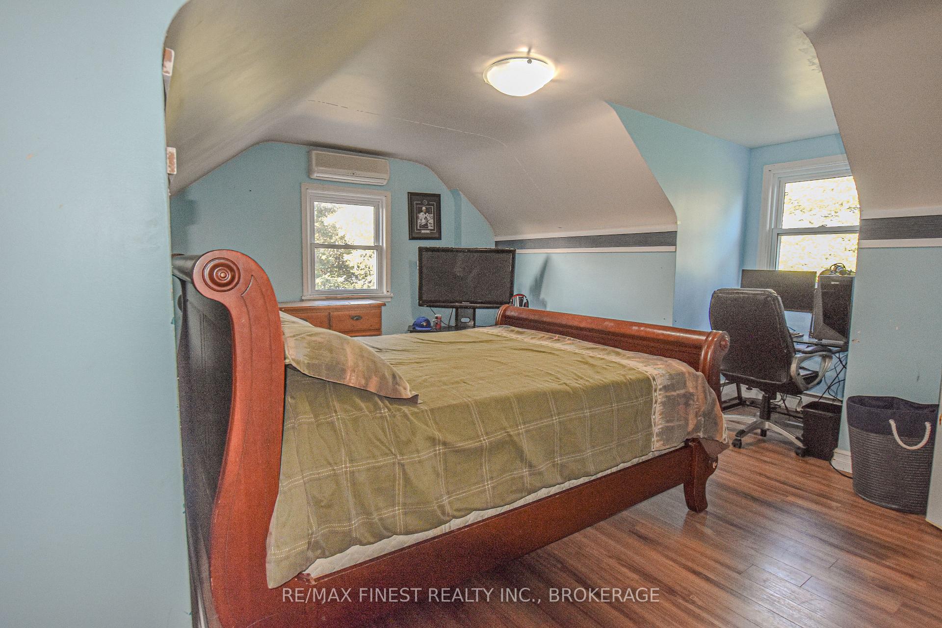 Photo 17 of 1084 County Road 6, Loyalist, Odessa — HOMEH