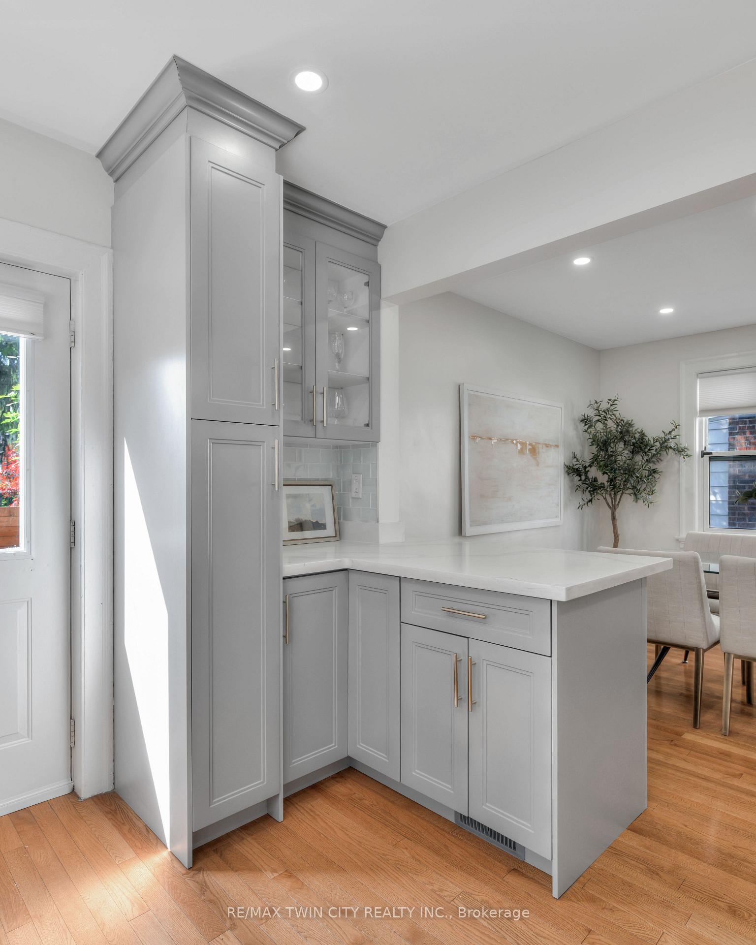 Photo 17 of 149 Shanley Street, Kitchener — HOMEH