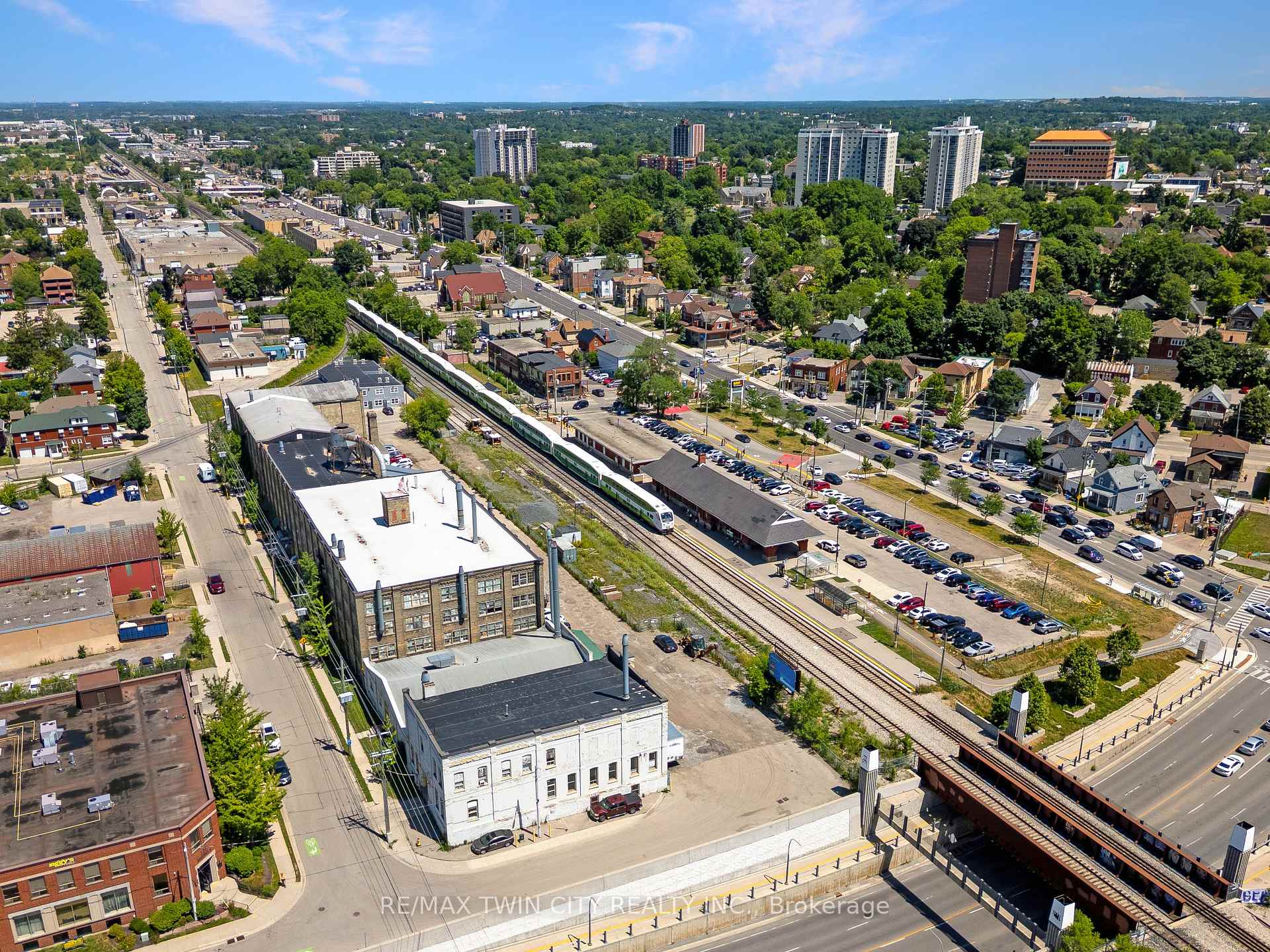 Photo 48 of 149 Shanley Street, Kitchener — HOMEH