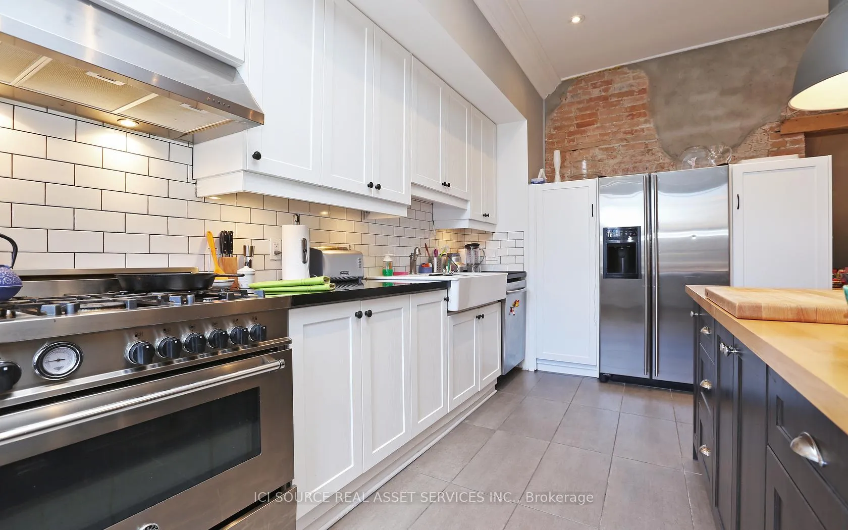 Photo 4 of Unit 1, 224 Jones Avenue, Toronto, South Riverdale — HOMEH