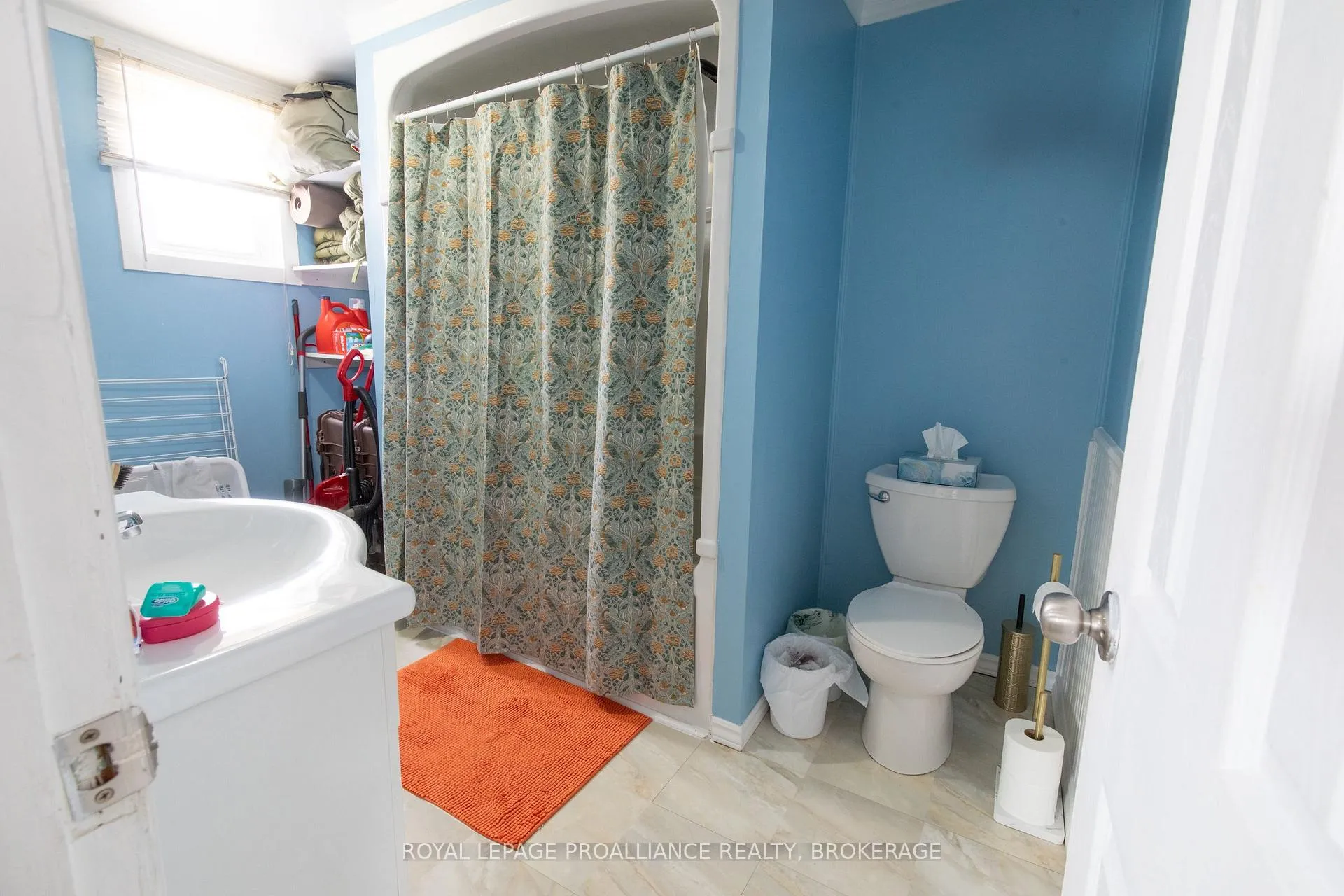 Photo 35 of 512-514 Macdonnell Street, Kingston, East of Sir John A. Blvd — HOMEH