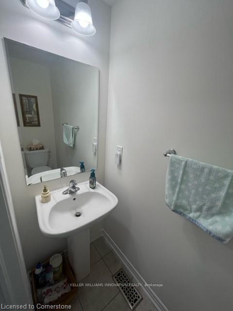 Photo 3 of 12 Watermill Street, Kitchener — HOMEH