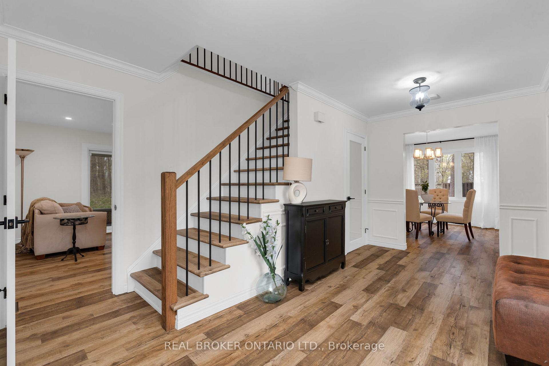 Photo 17 of 3738 Fairway Road, Innisfil, Rural Innisfil — HOMEH