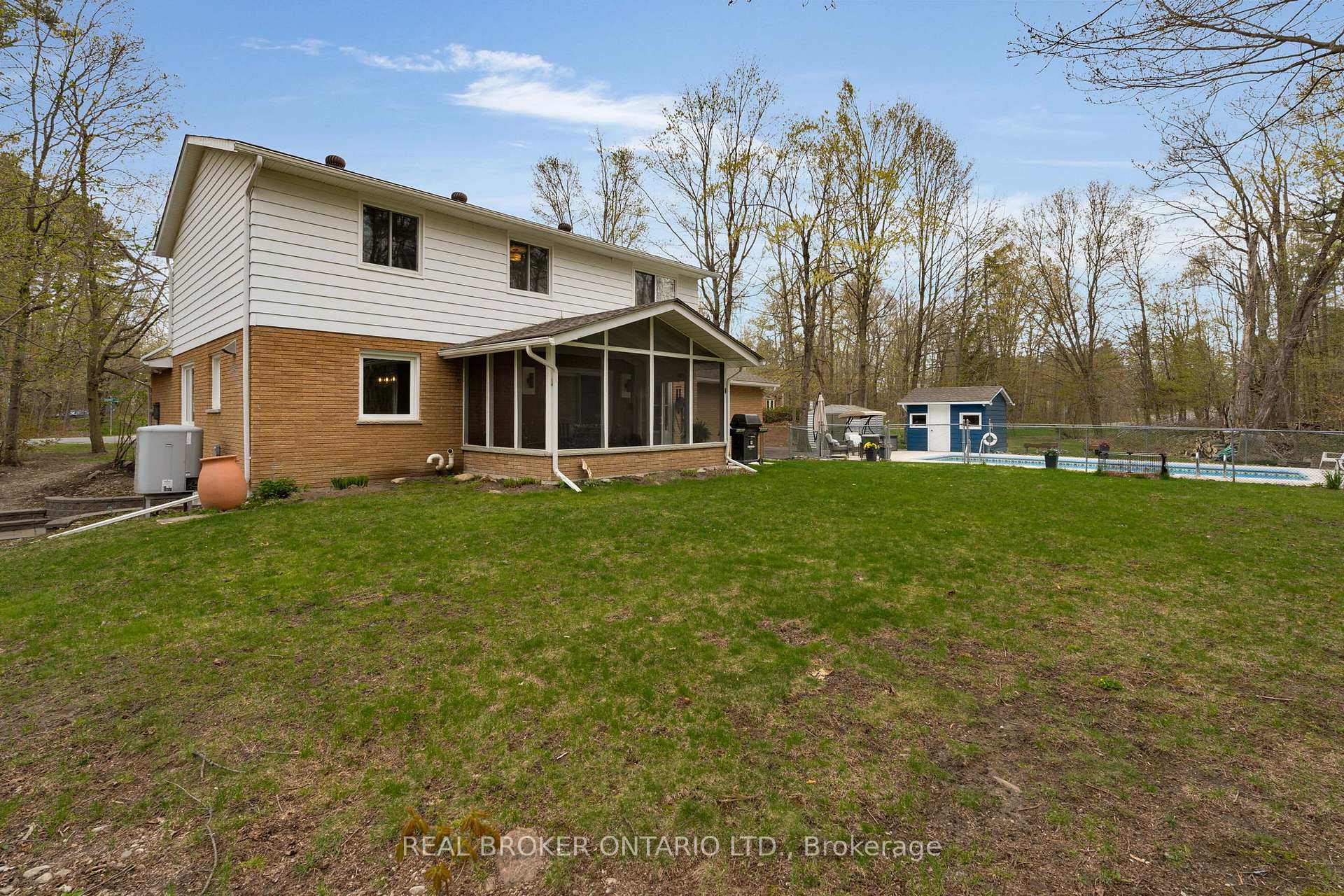Photo 33 of 3738 Fairway Road, Innisfil, Rural Innisfil — HOMEH