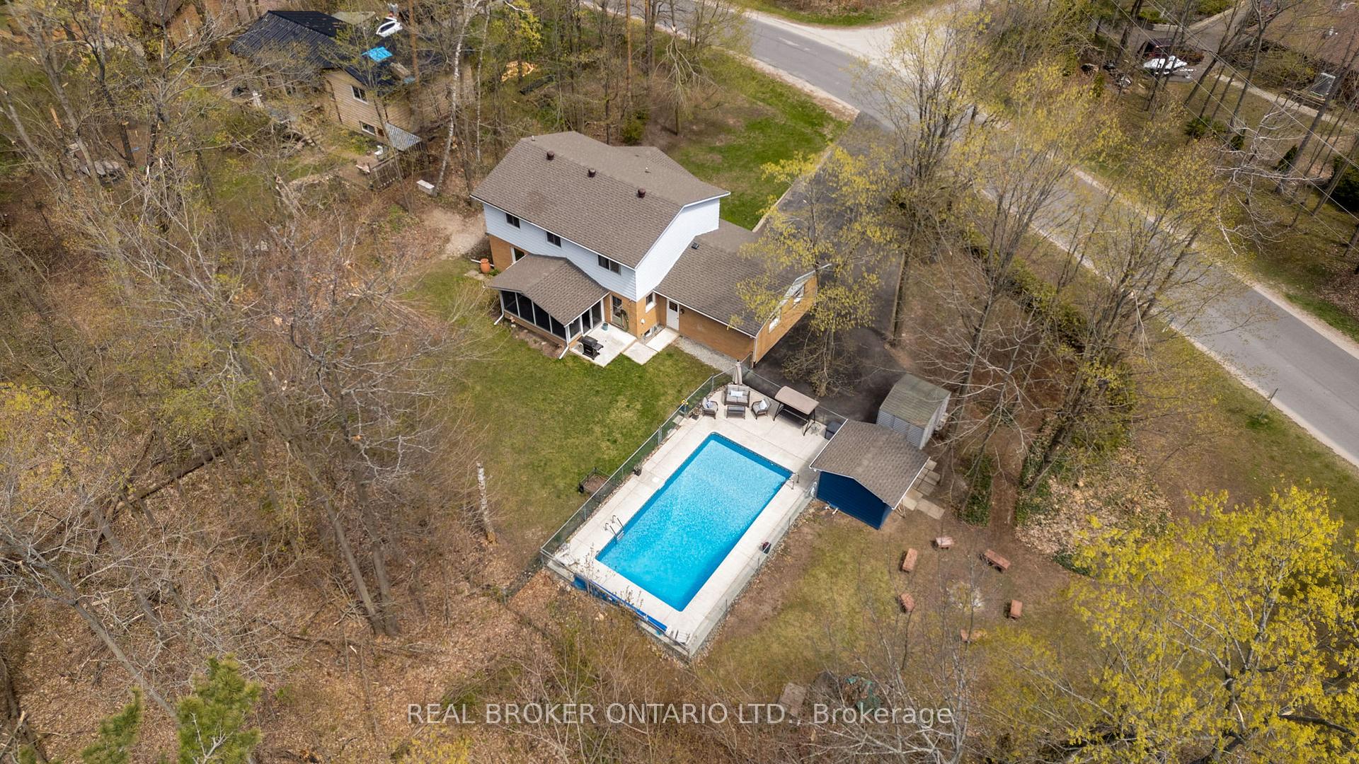Photo 42 of 3738 Fairway Road, Innisfil, Rural Innisfil — HOMEH