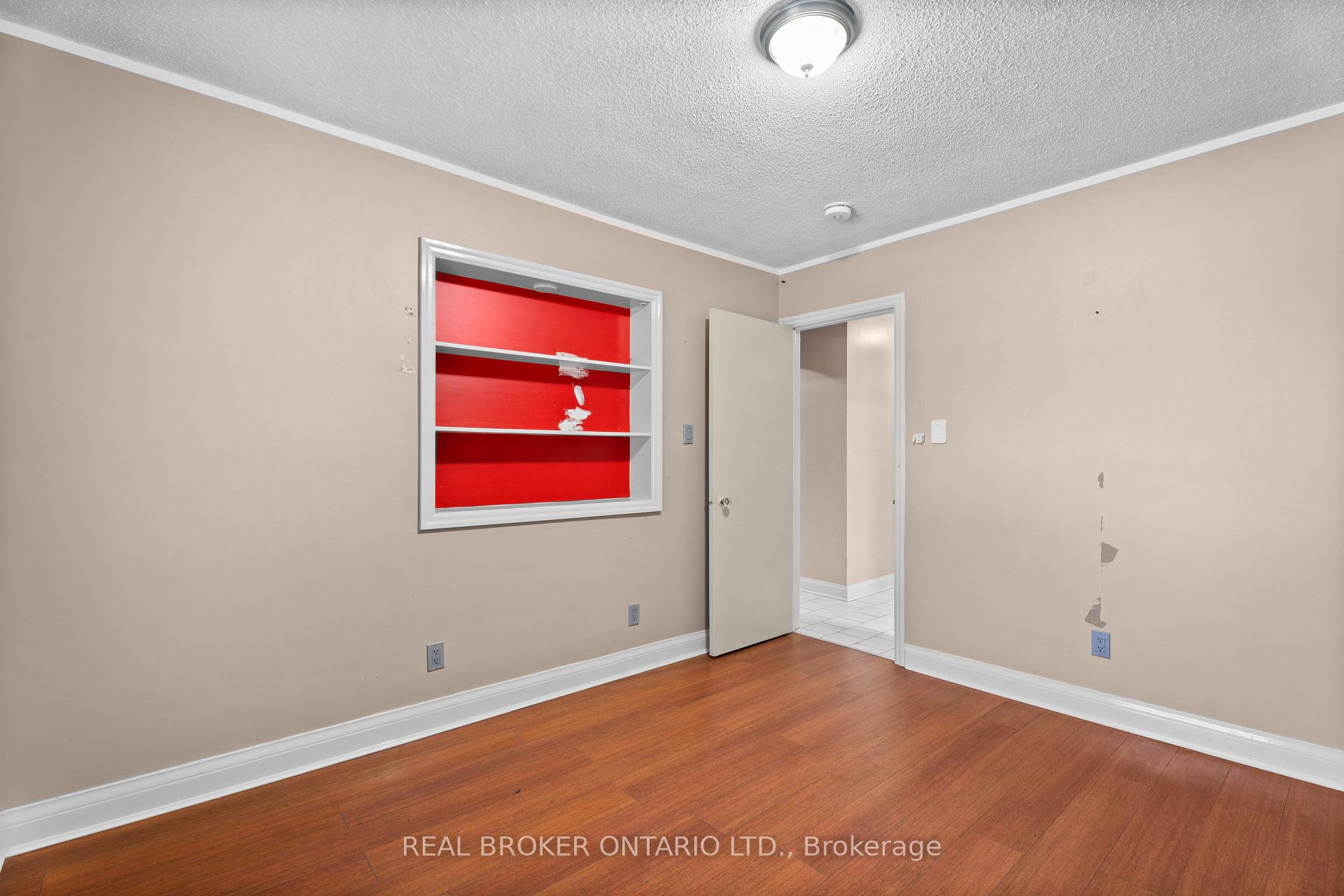 Photo 10 of 55 Birch Avenue, Kitchener — HOMEH