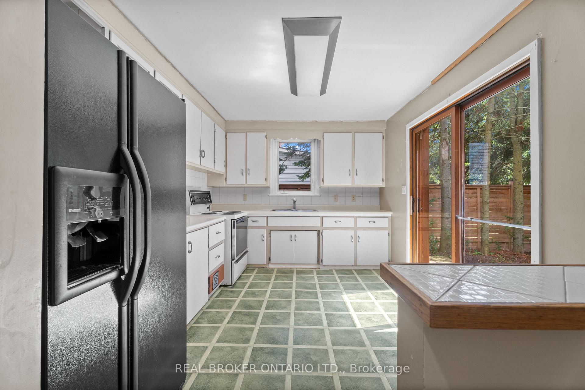 Photo 11 of 55 Birch Avenue, Kitchener — HOMEH