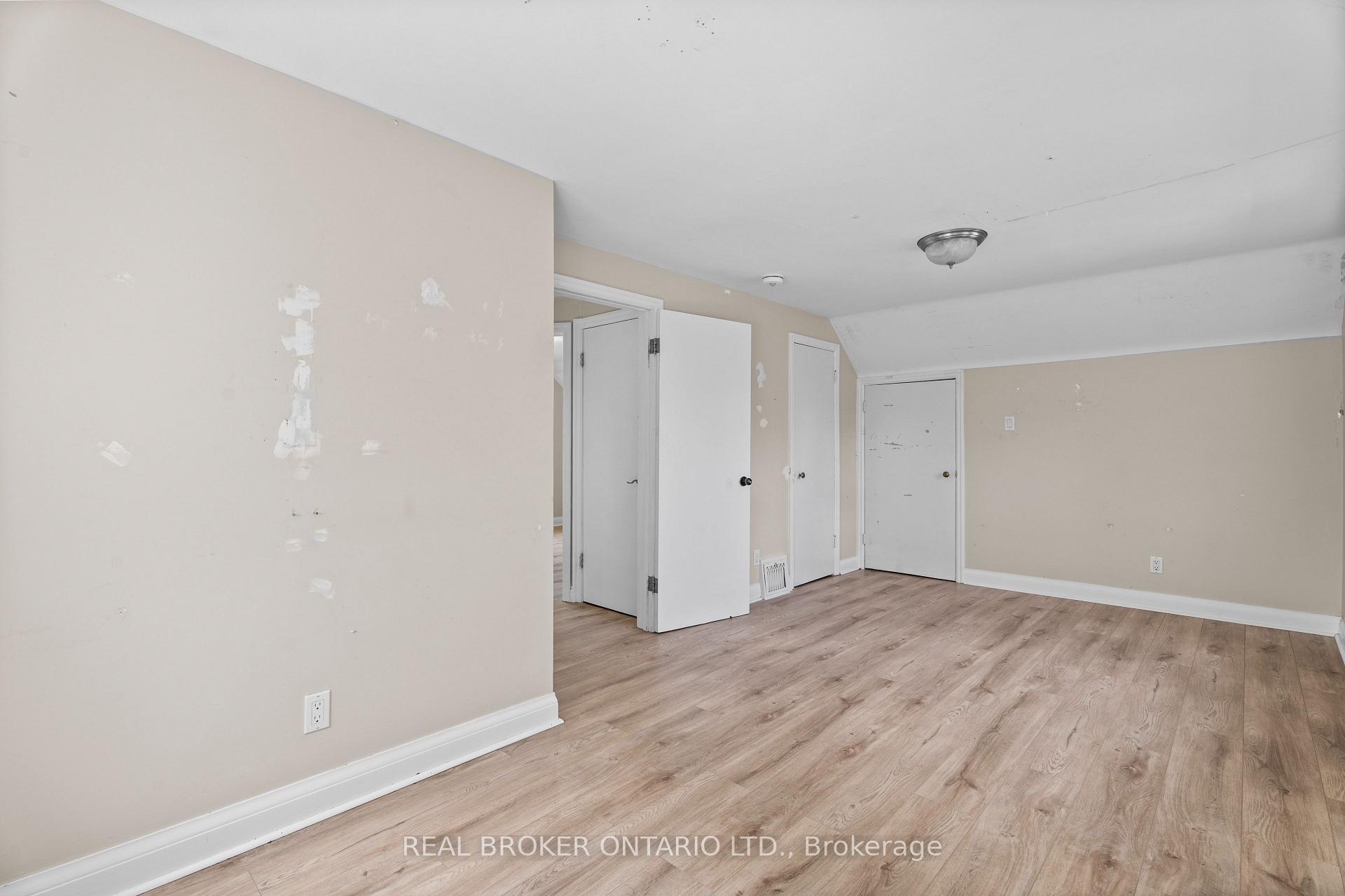 Photo 18 of 55 Birch Avenue, Kitchener — HOMEH
