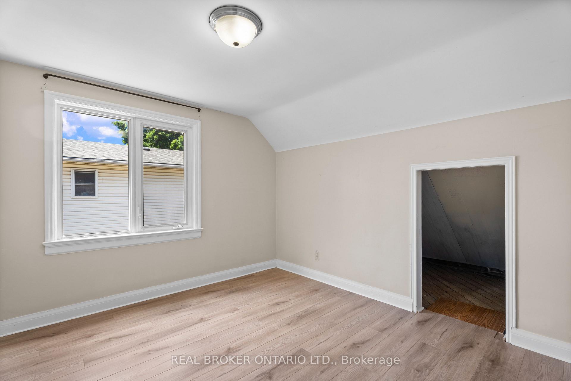 Photo 22 of 55 Birch Avenue, Kitchener — HOMEH