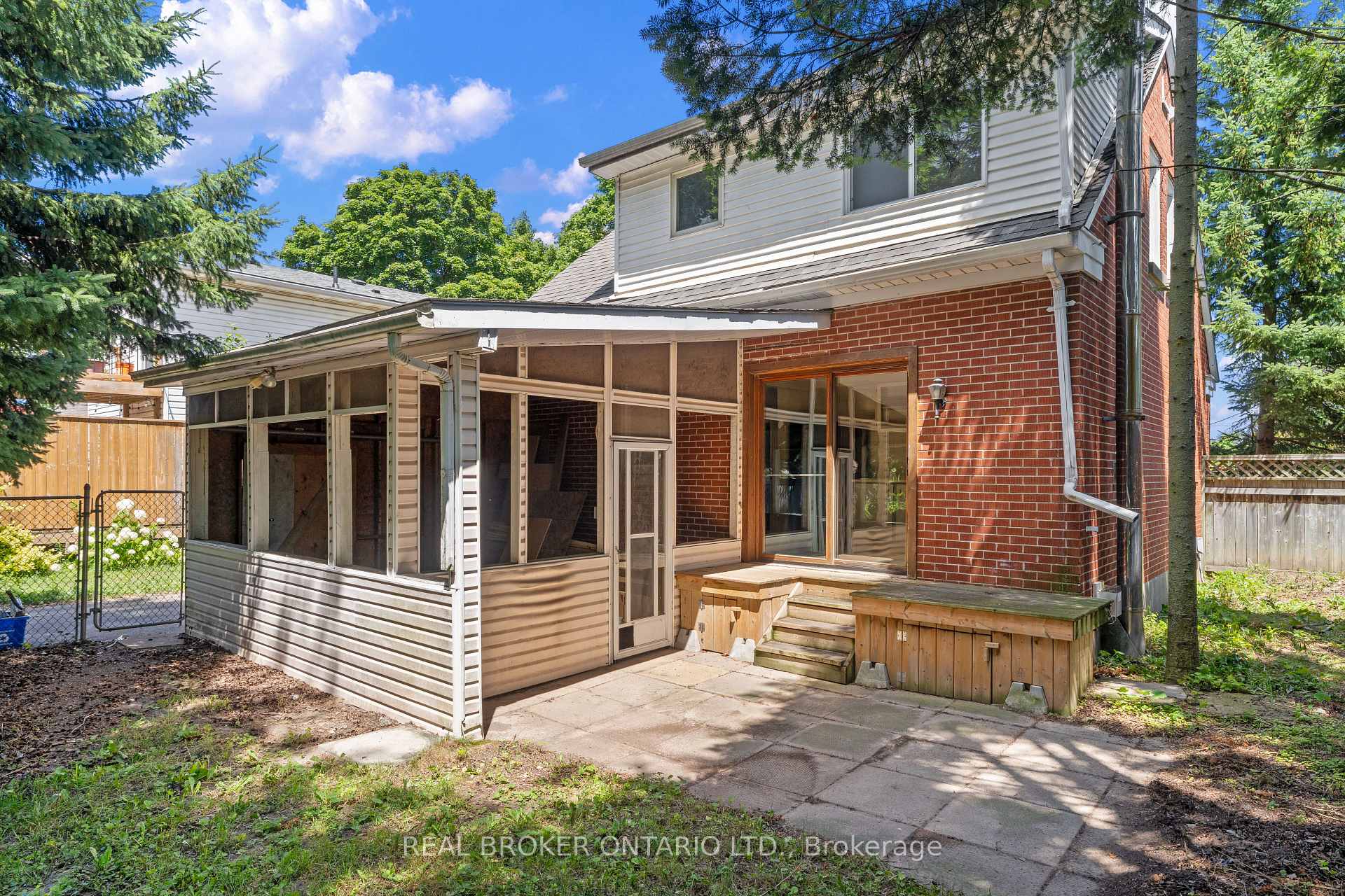 Photo 39 of 55 Birch Avenue, Kitchener — HOMEH