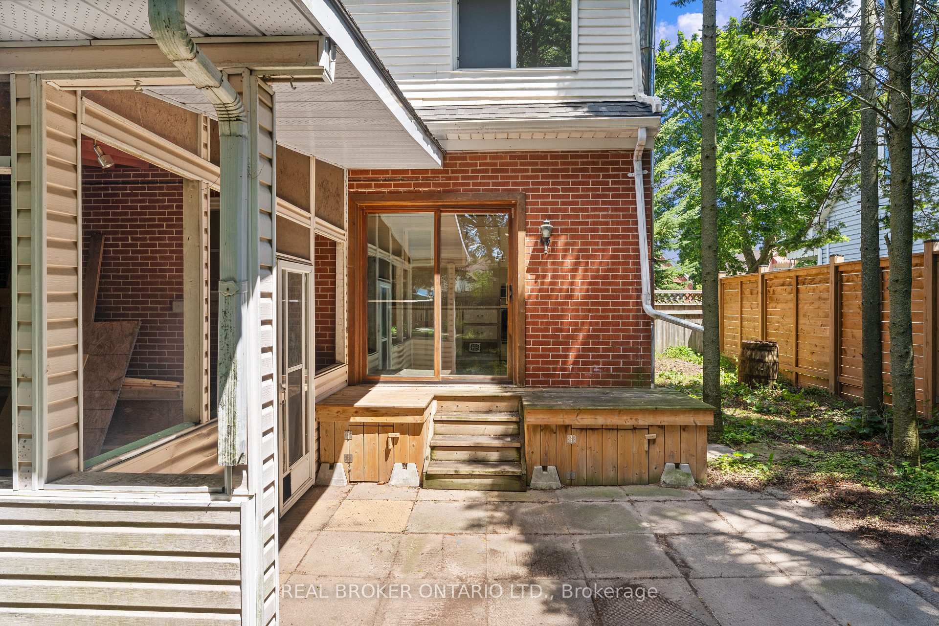 Photo 40 of 55 Birch Avenue, Kitchener — HOMEH