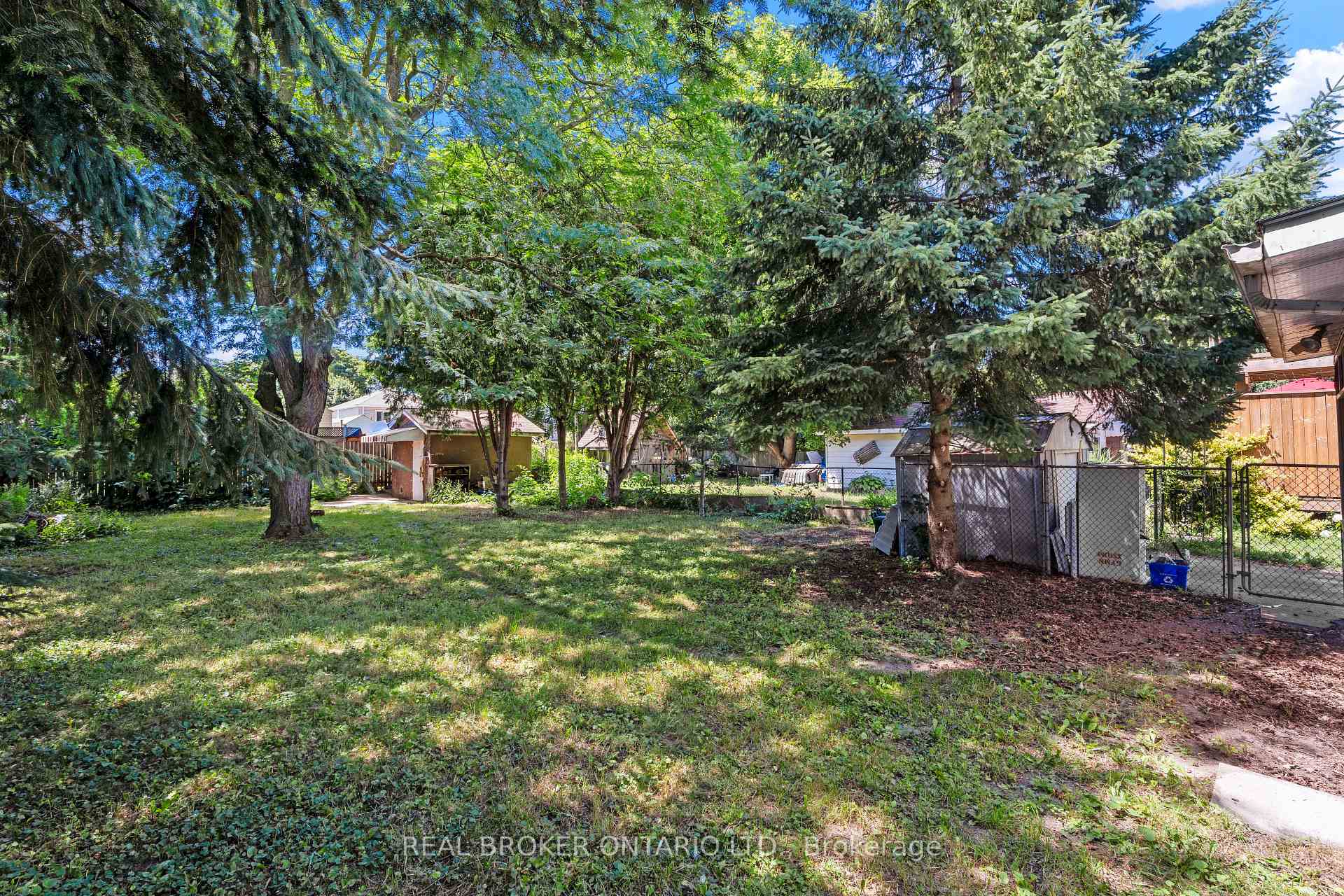 Photo 42 of 55 Birch Avenue, Kitchener — HOMEH