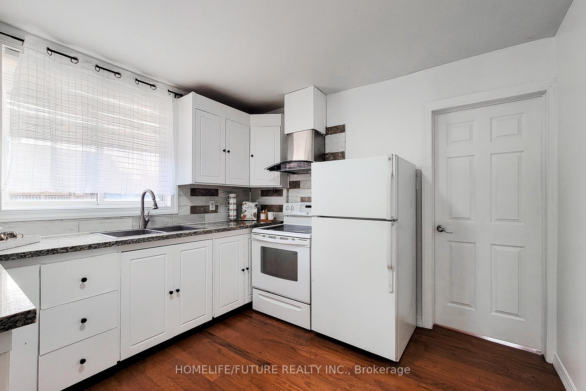 Photo 12 of 117 Harmony Avenue, Hamilton, Homeside — HOMEH