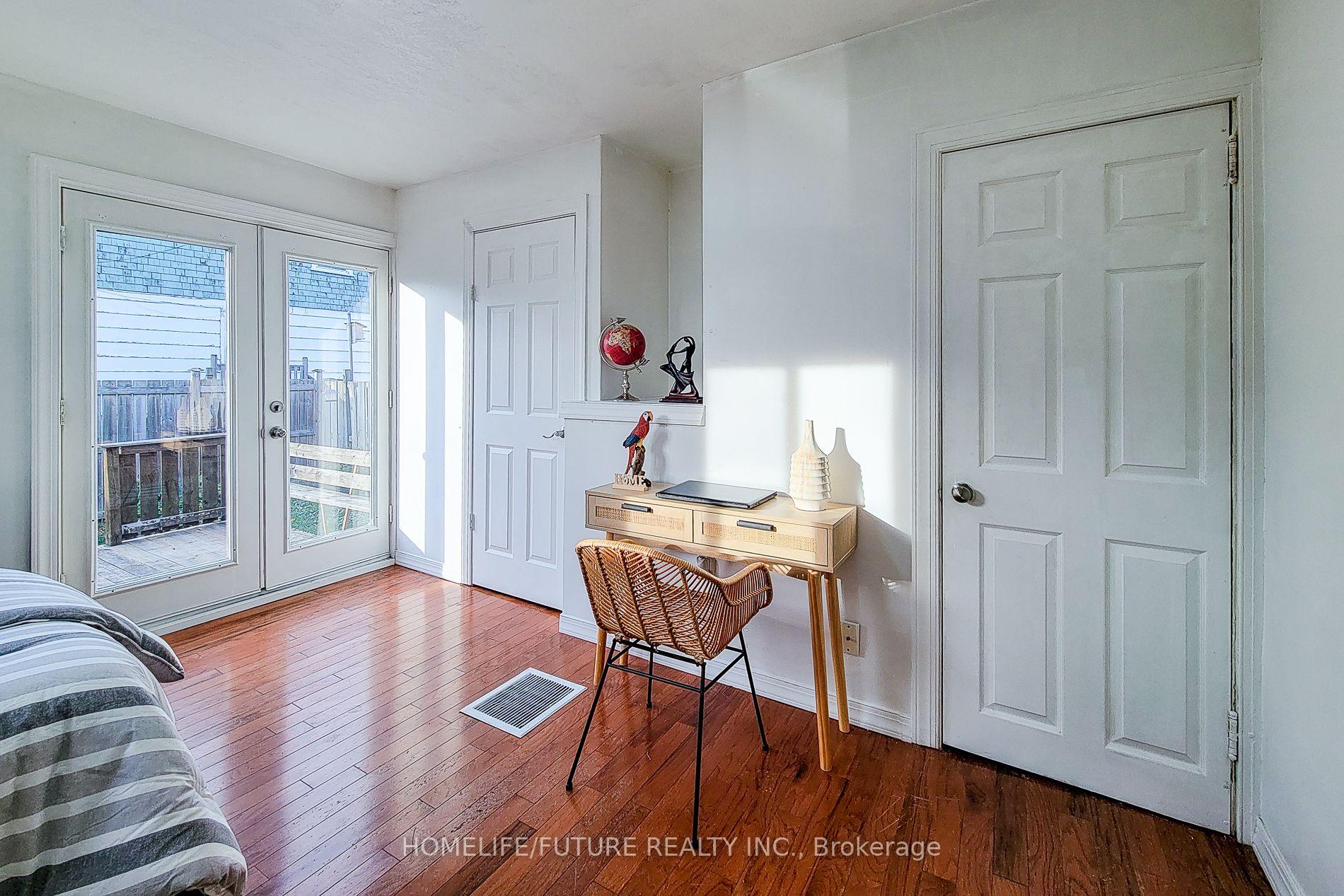 Photo 17 of 117 Harmony Avenue, Hamilton, Homeside — HOMEH