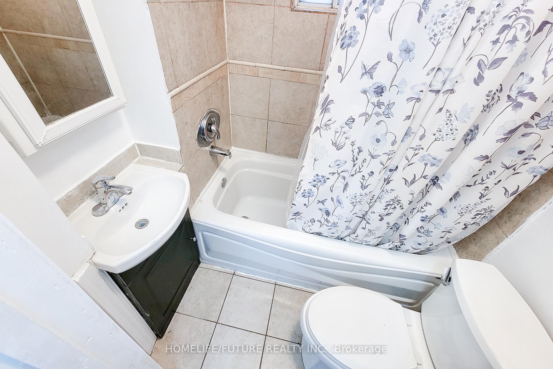 Photo 26 of 117 Harmony Avenue, Hamilton, Homeside — HOMEH