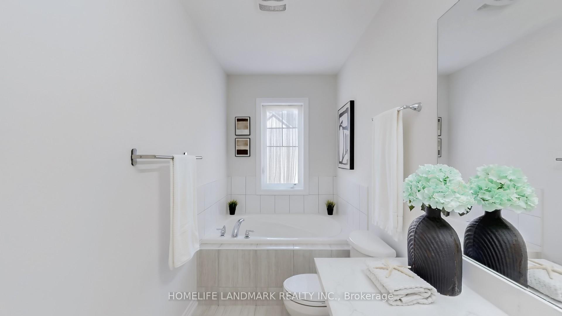 Photo 36 of 44 Robert Joffre Leet Avenue, Markham, Cornell — HOMEH