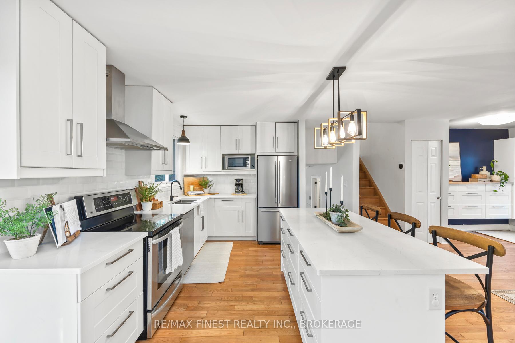 Photo 12 of 9 Beagle Court, Kingston, North of Taylor-Kidd Blvd — HOMEH