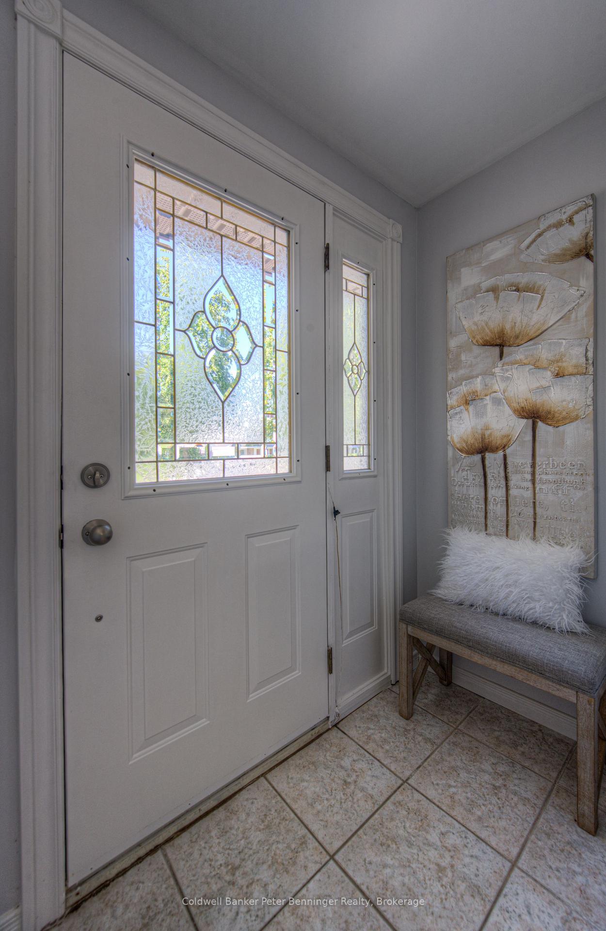 Photo 3 of 67 Dalegrove Drive, Kitchener — HOMEH
