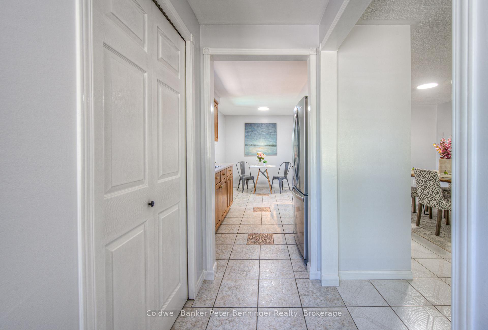Photo 12 of 67 Dalegrove Drive, Kitchener — HOMEH