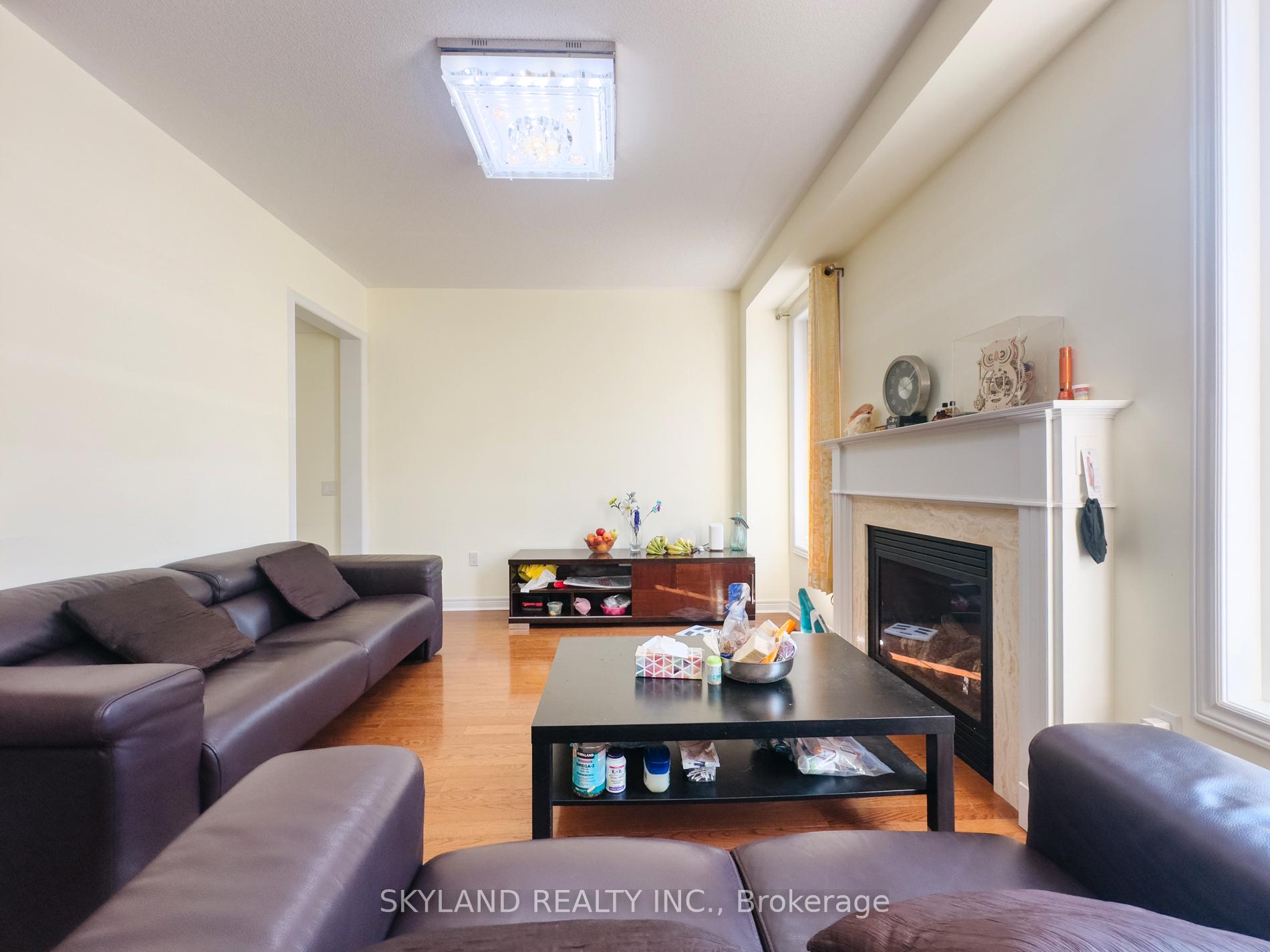 Photo 4 of 57 Robert Osprey Drive, Markham, Cathedraltown — HOMEH