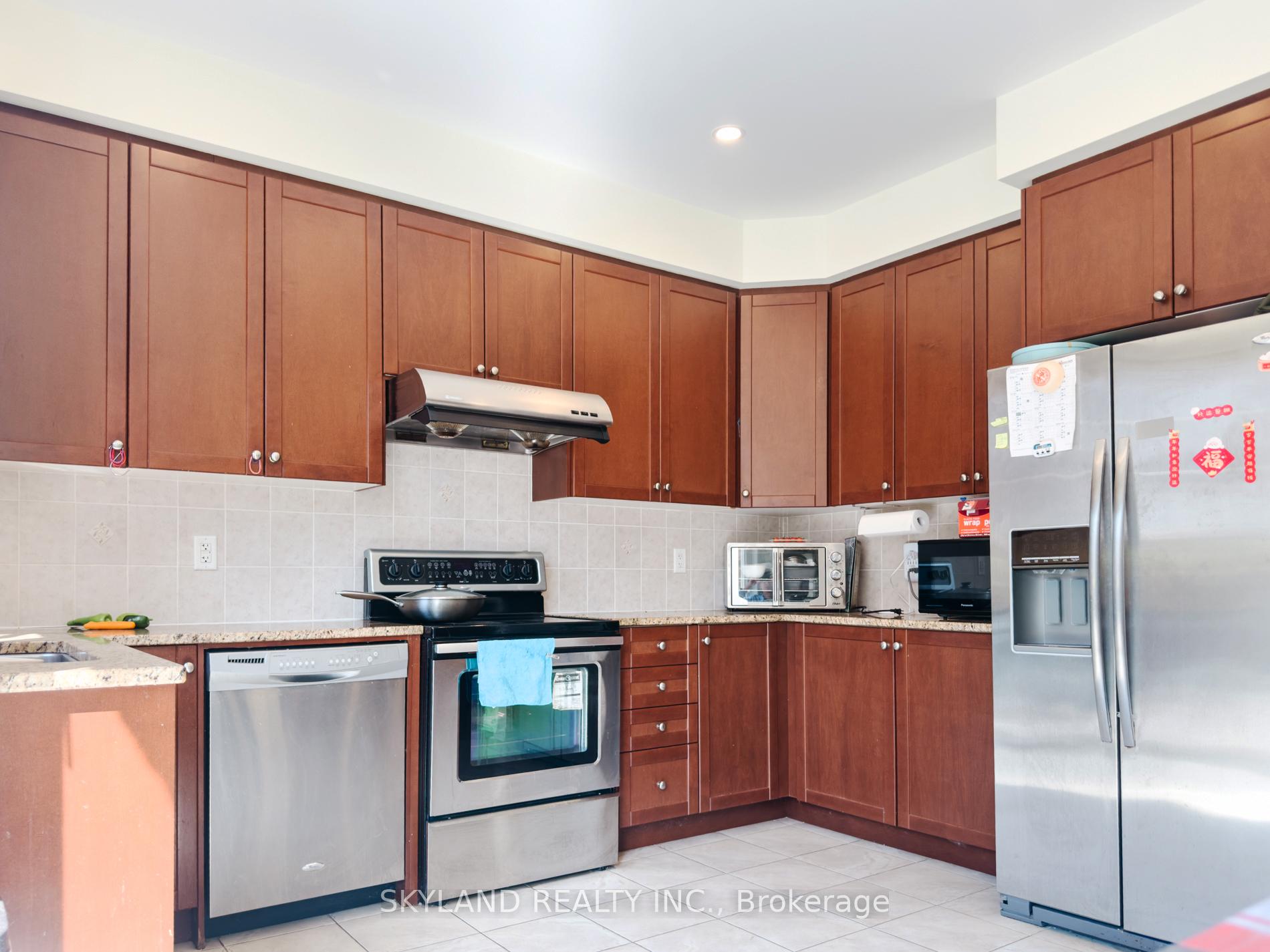 Photo 5 of 57 Robert Osprey Drive, Markham, Cathedraltown — HOMEH