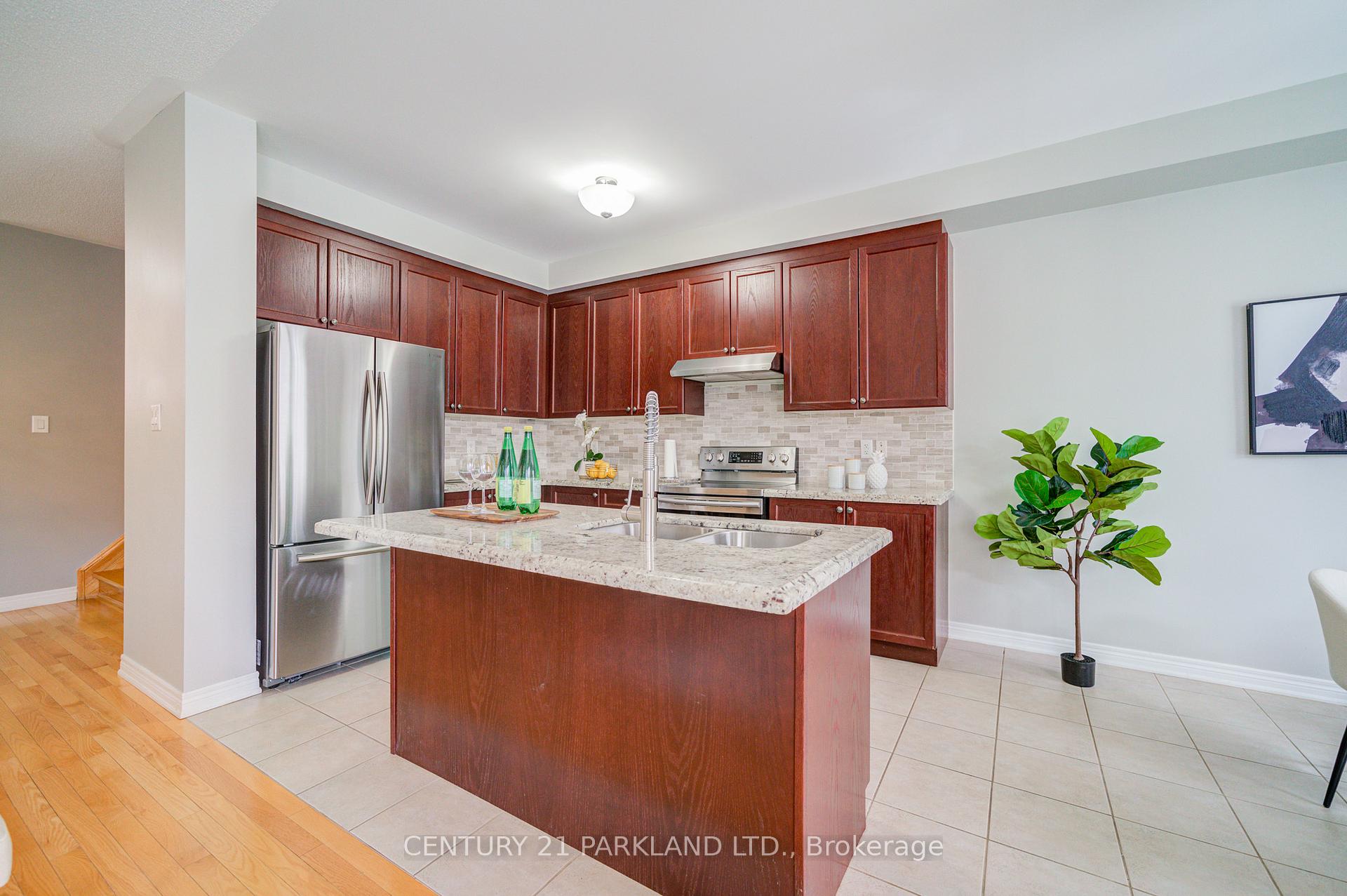Photo 11 of 13 Turnhouse Crescent, Markham, Box Grove — HOMEH