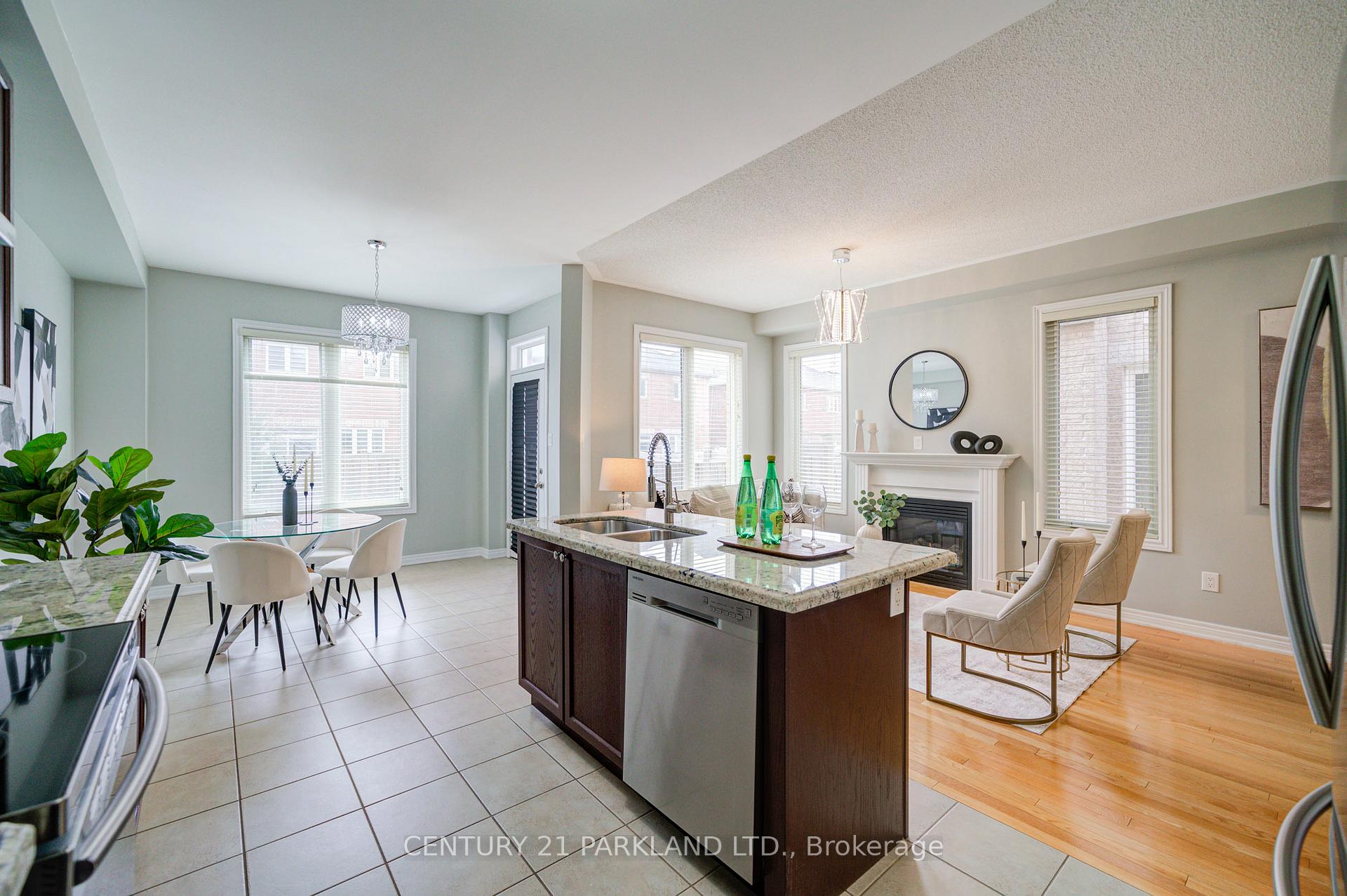 Photo 16 of 13 Turnhouse Crescent, Markham, Box Grove — HOMEH
