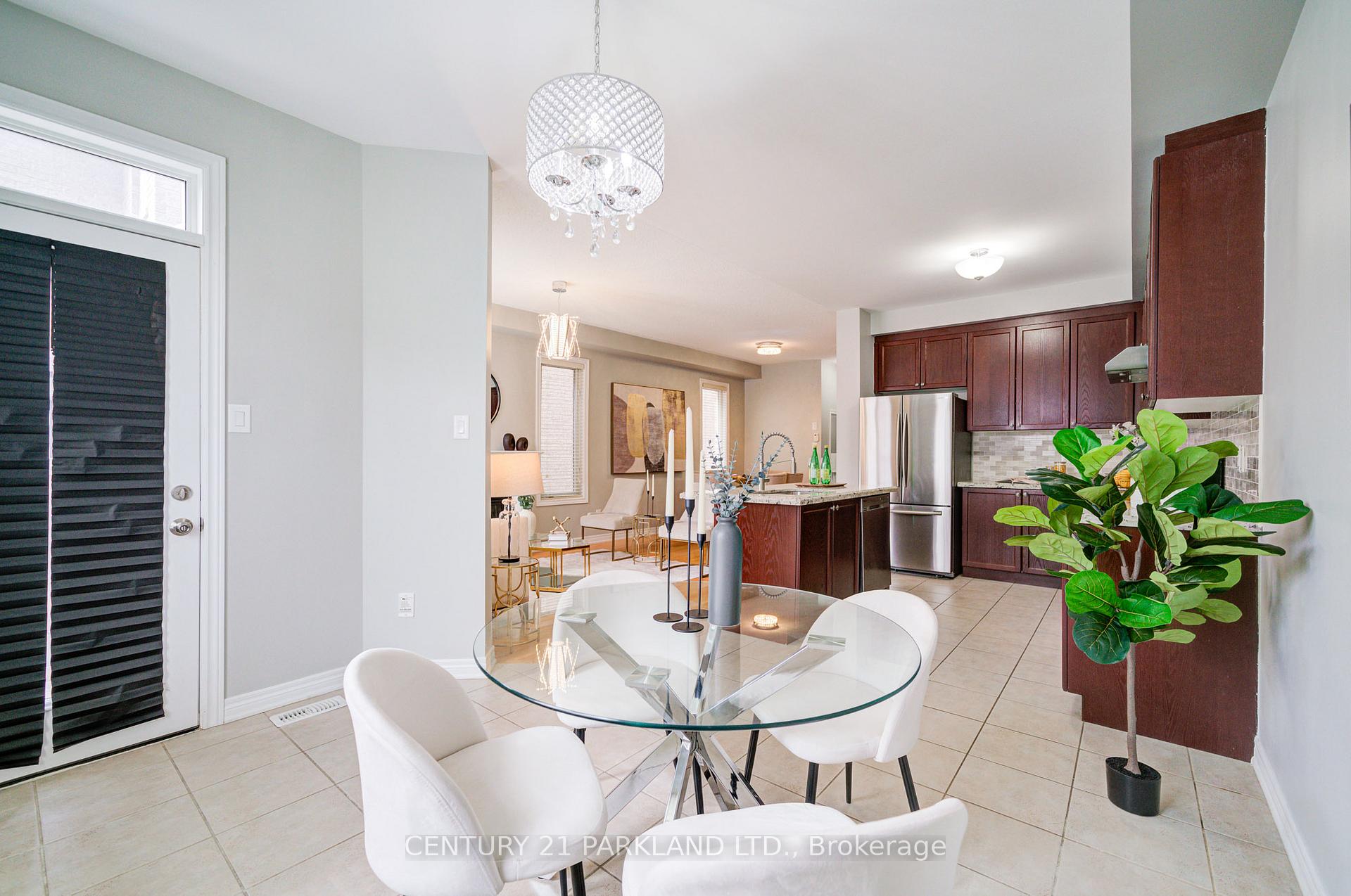 Photo 17 of 13 Turnhouse Crescent, Markham, Box Grove — HOMEH